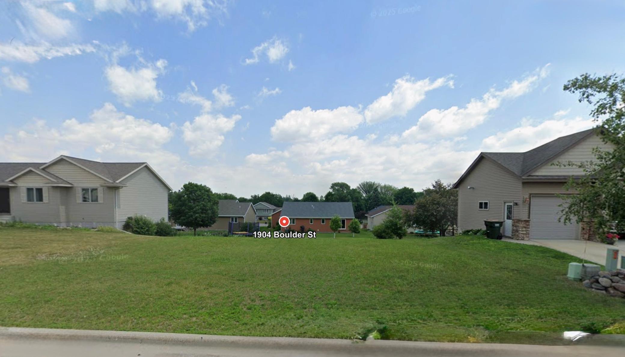 1904 Boulder Street Property Photo 1