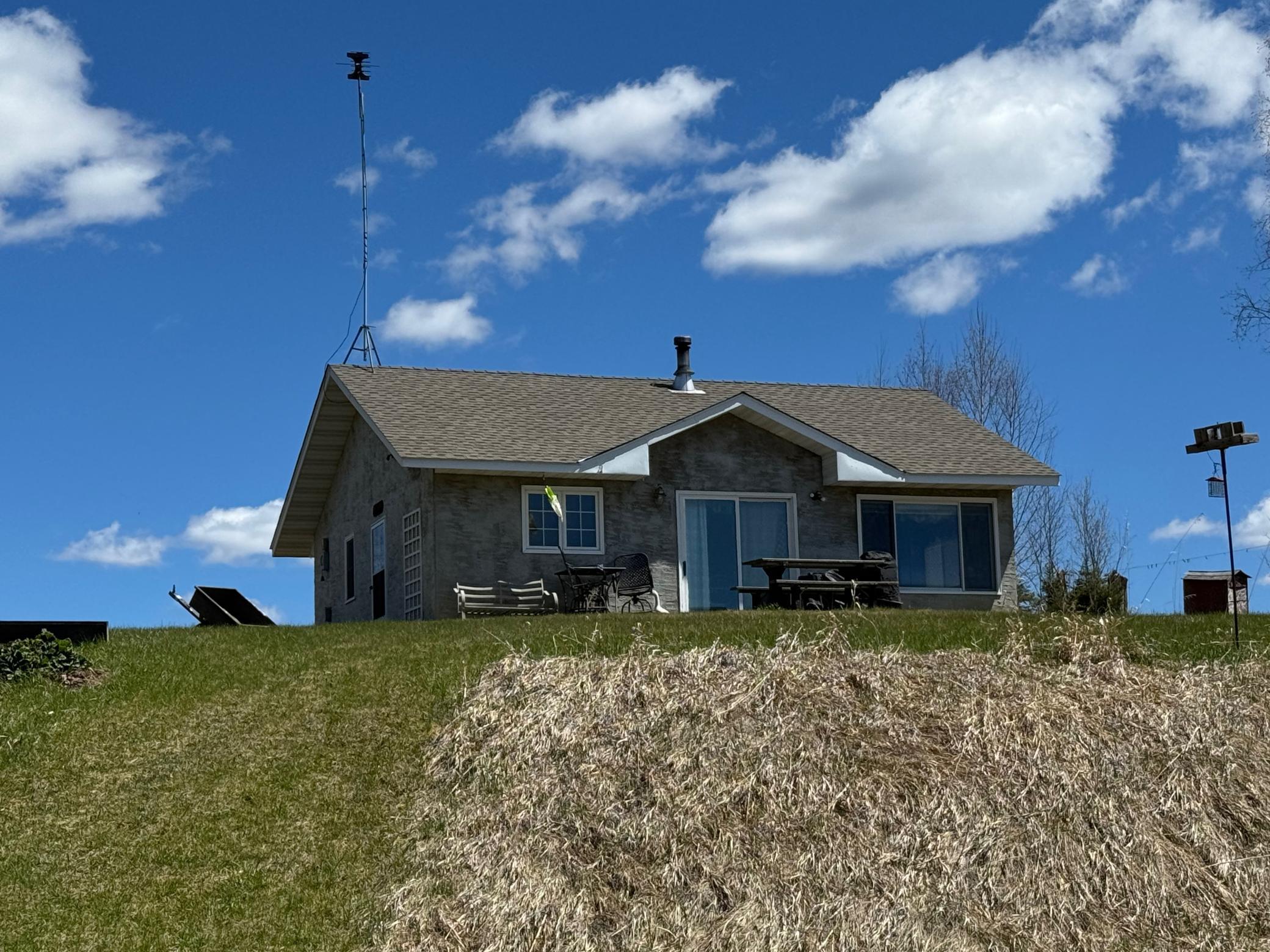 56161 Whitefish Trail Property Photo 1