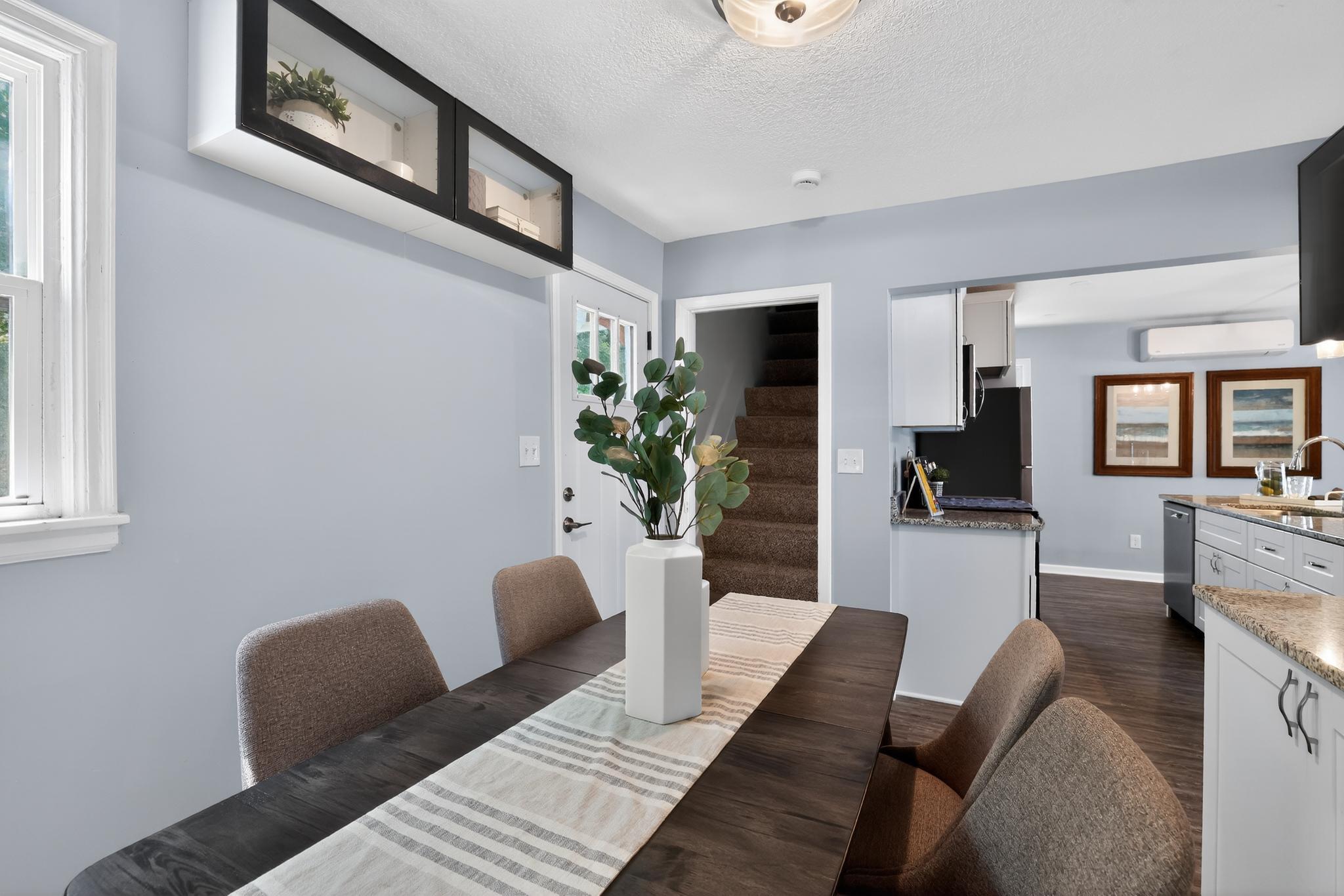 2627 Commerce Boulevard Property Photo 8