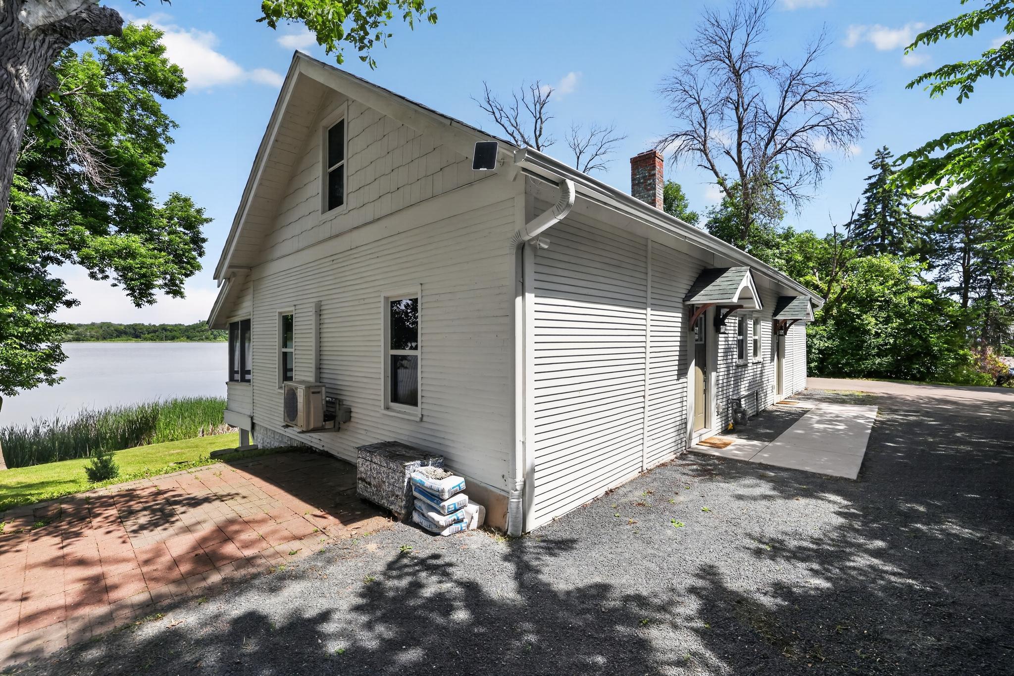 2627 Commerce Boulevard Property Photo 31