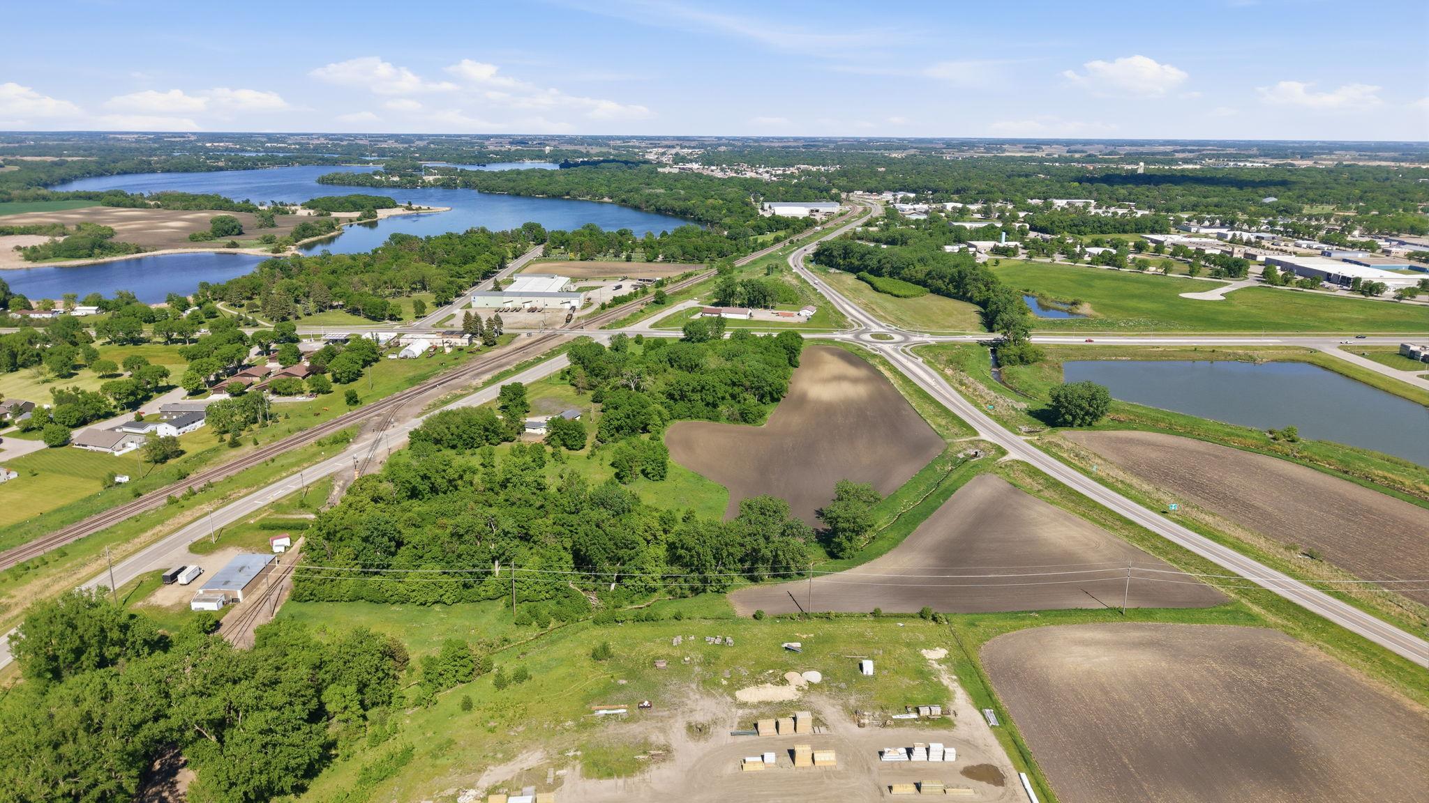 3077 Us-12 Property Photo 4