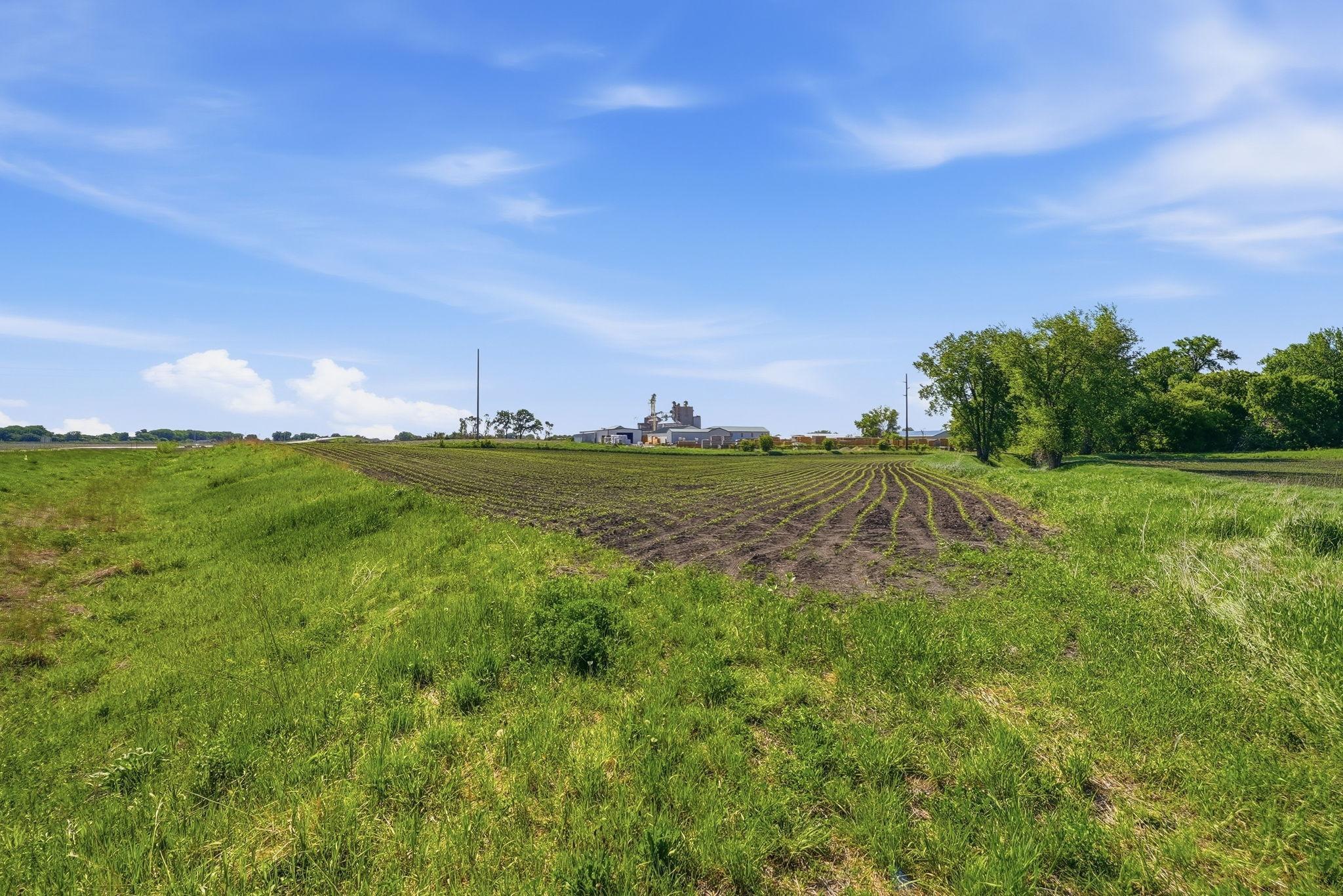 3077 Us-12 Property Photo 17