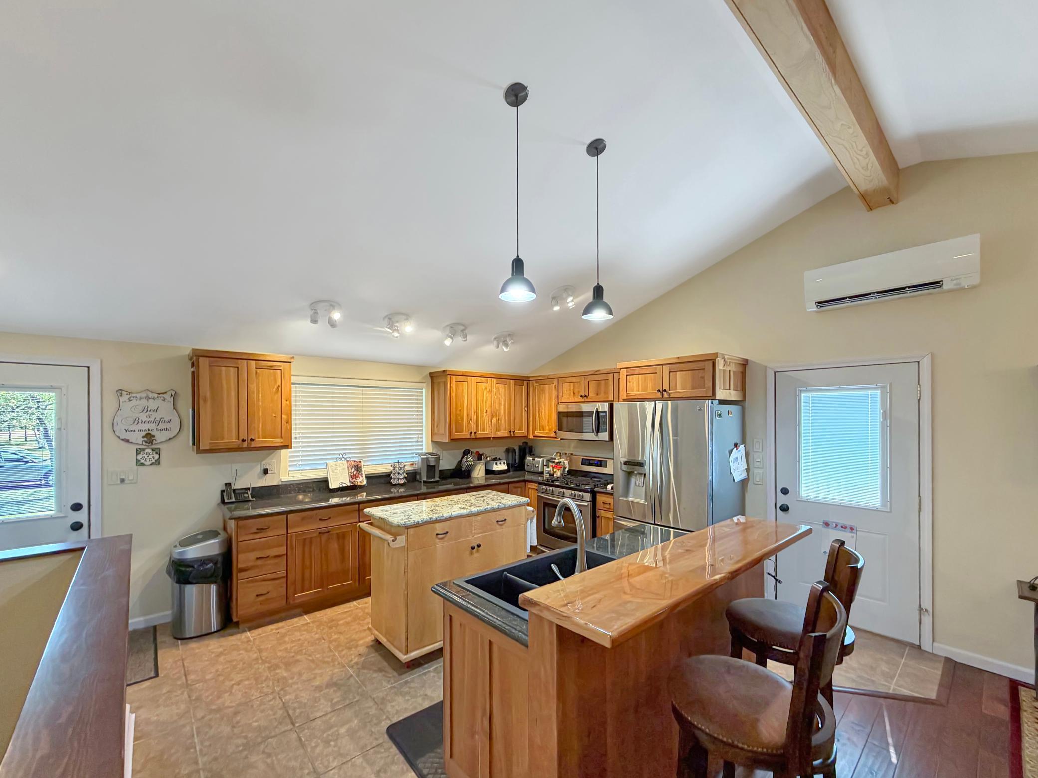 23349 State 200 Property Photo 6