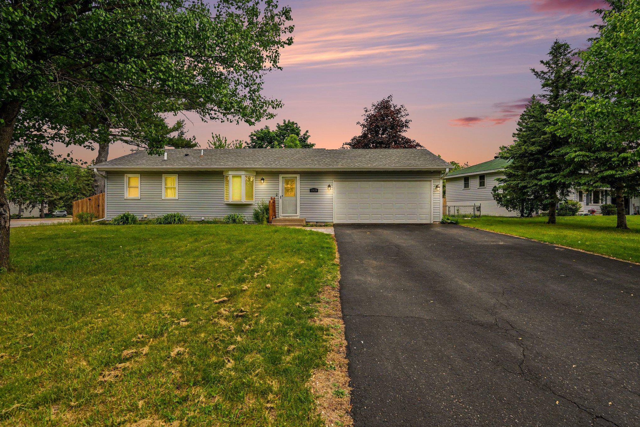 10439 University Circle NE