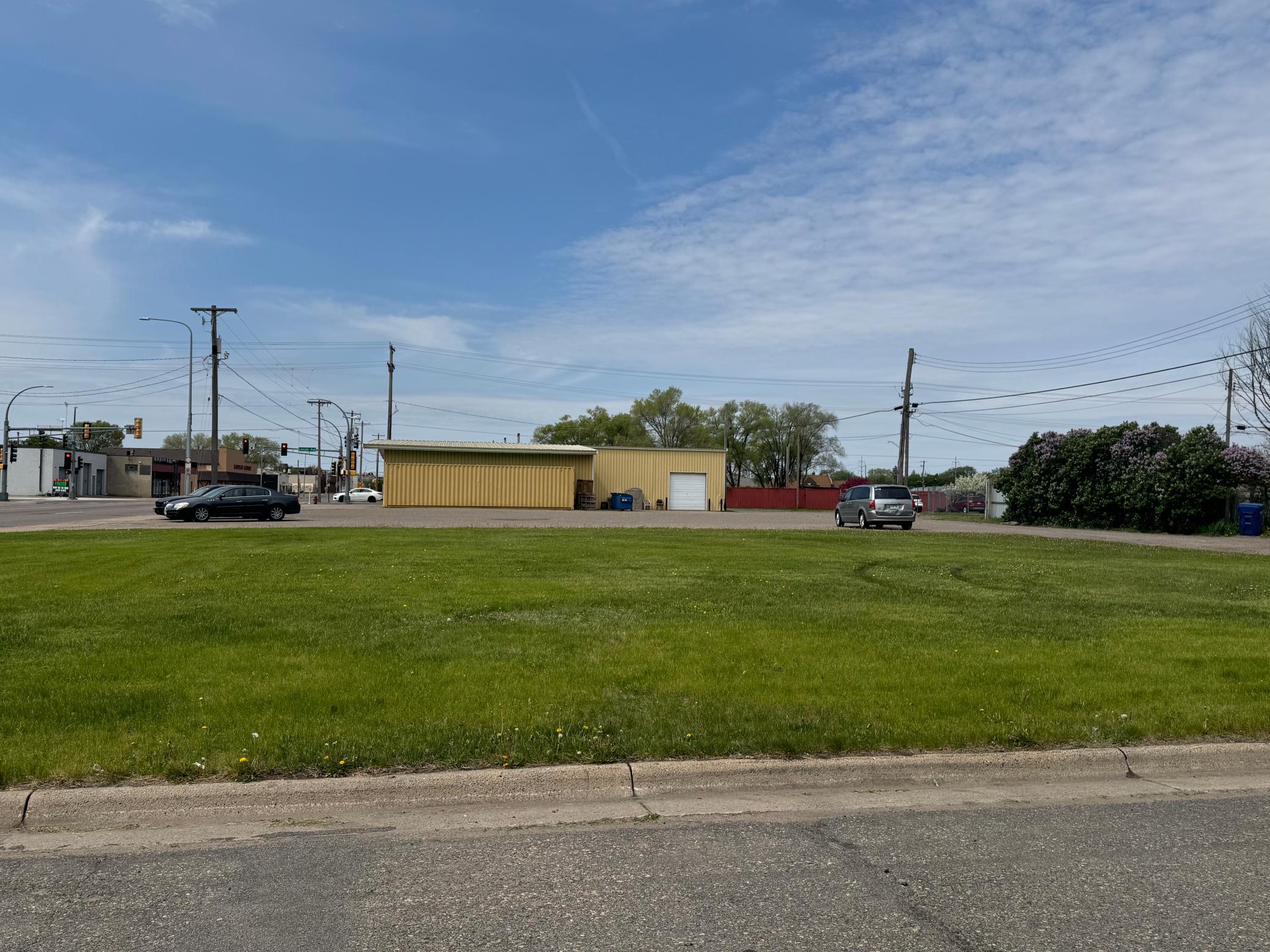 625 E Saint Germain Street Property Photo 4