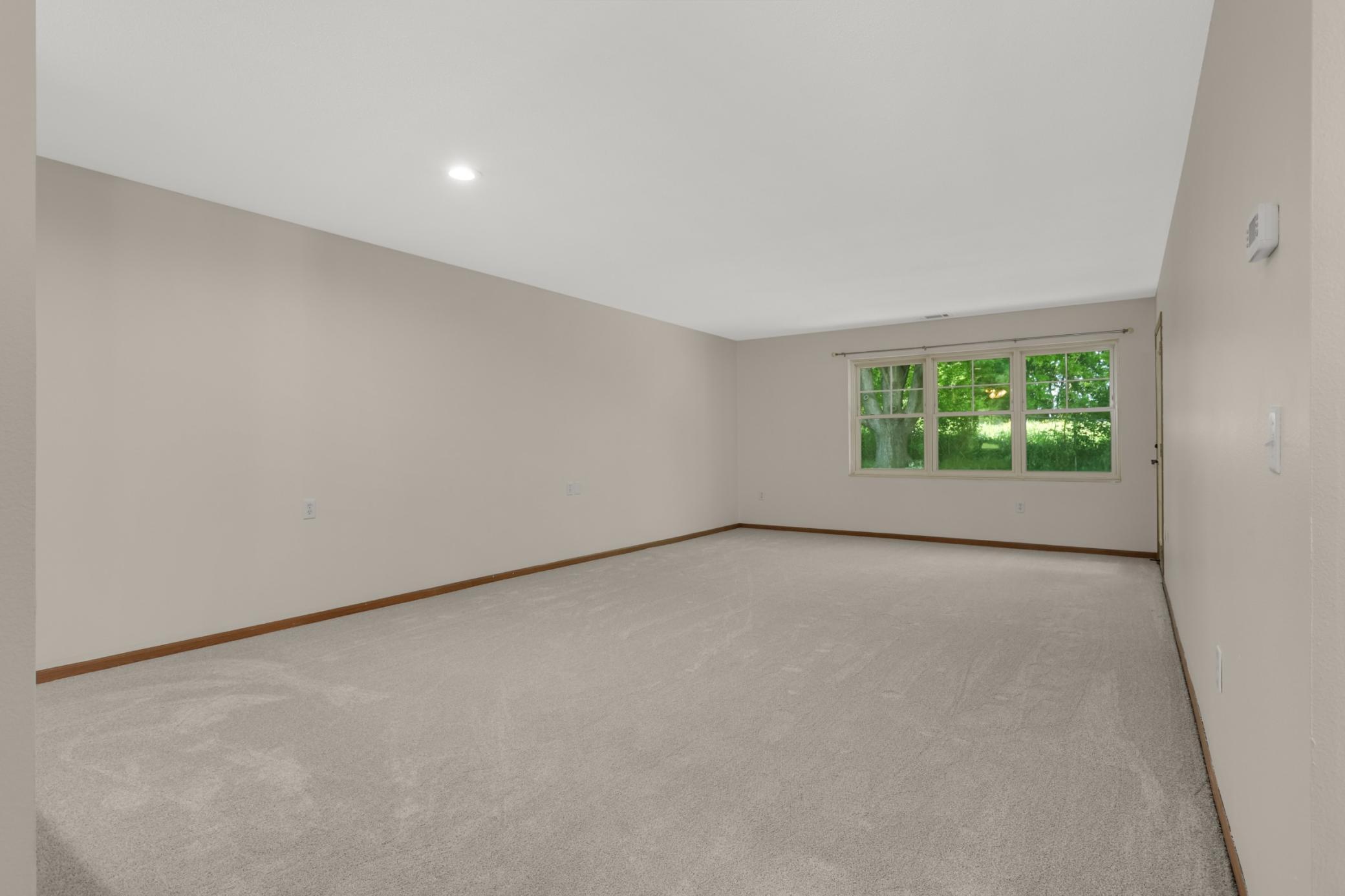 909 Bahls Drive Property Photo 9