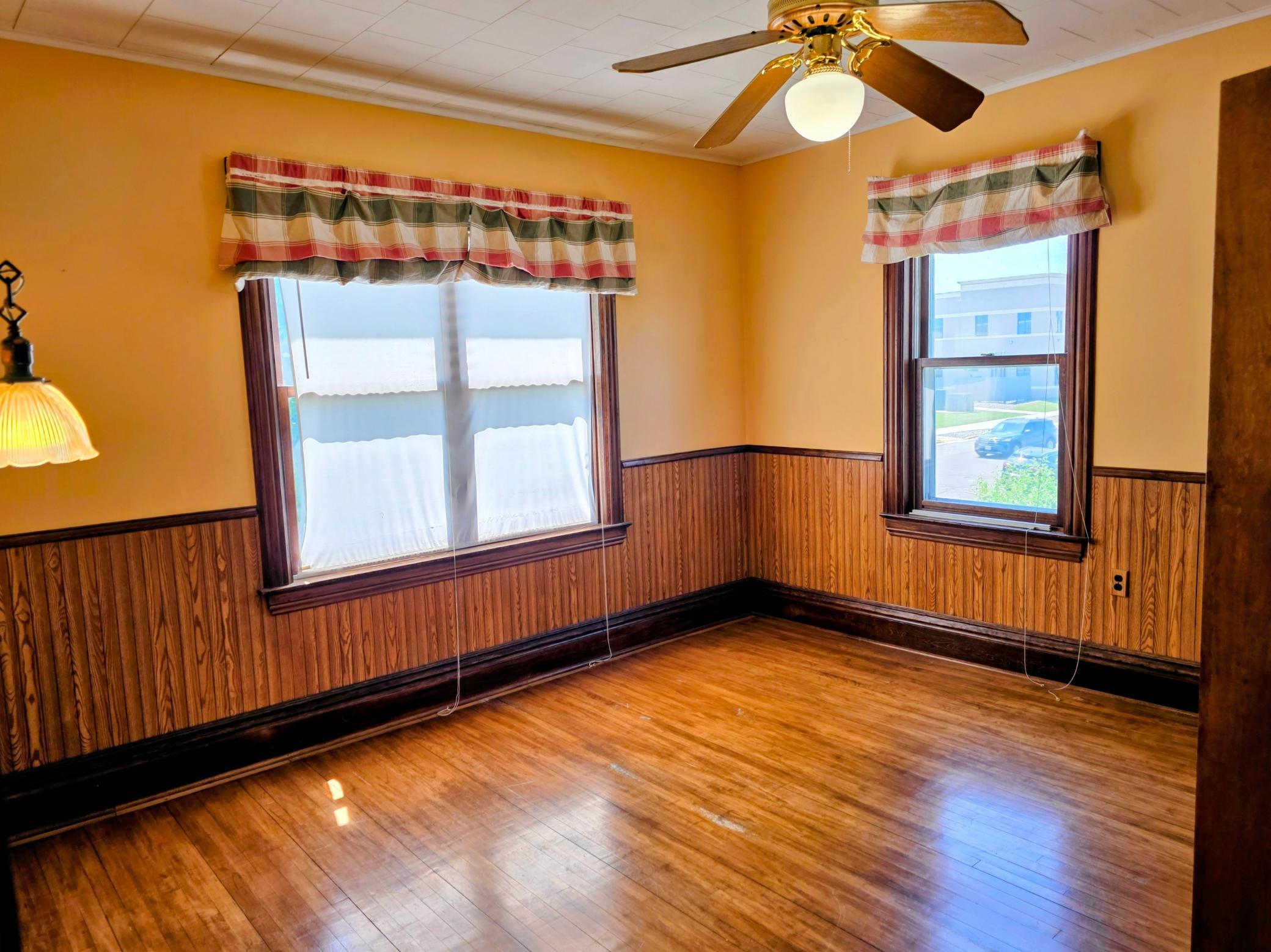9 4th Avenue Property Photo 37