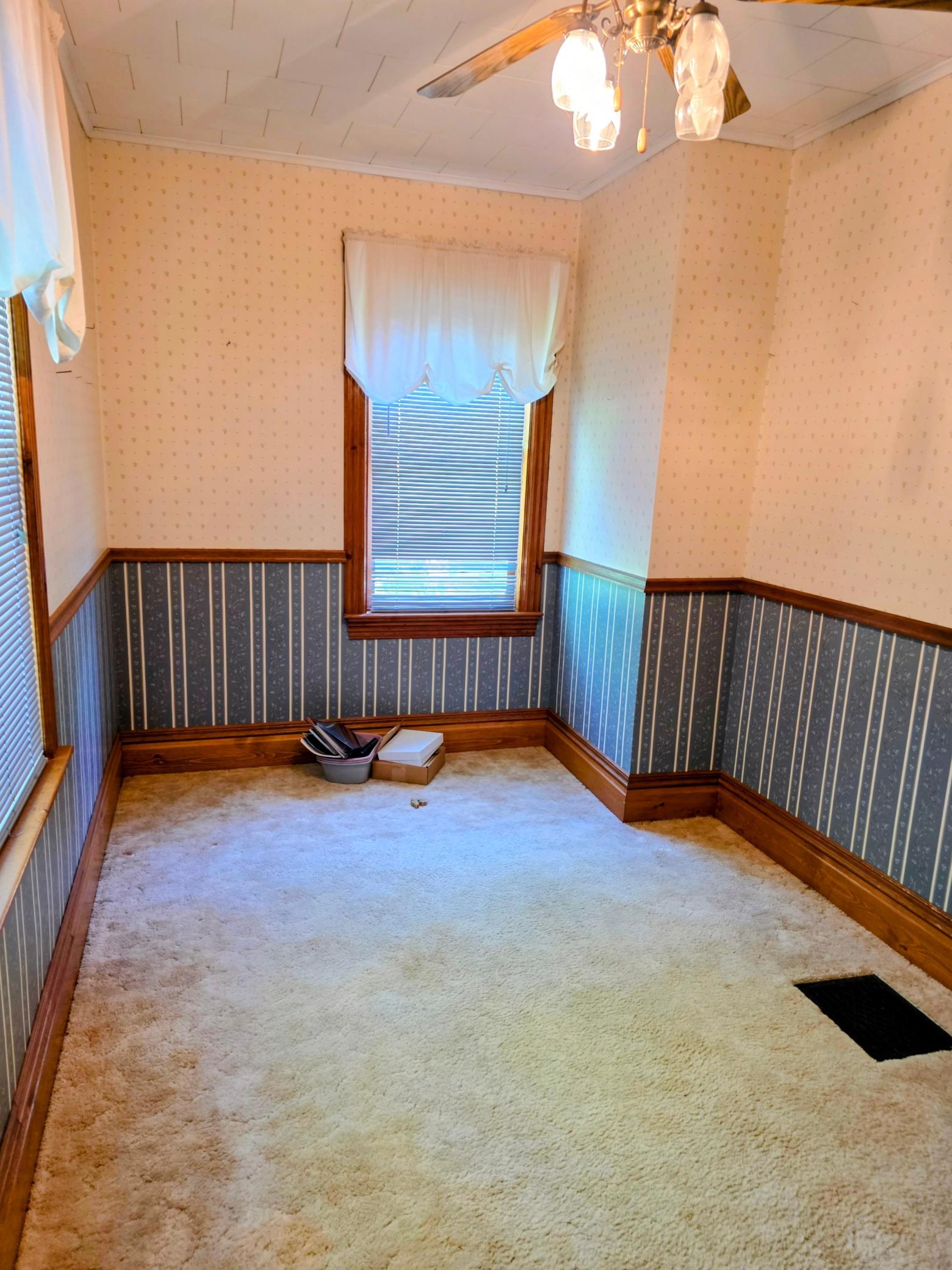 9 4th Avenue Property Photo 41