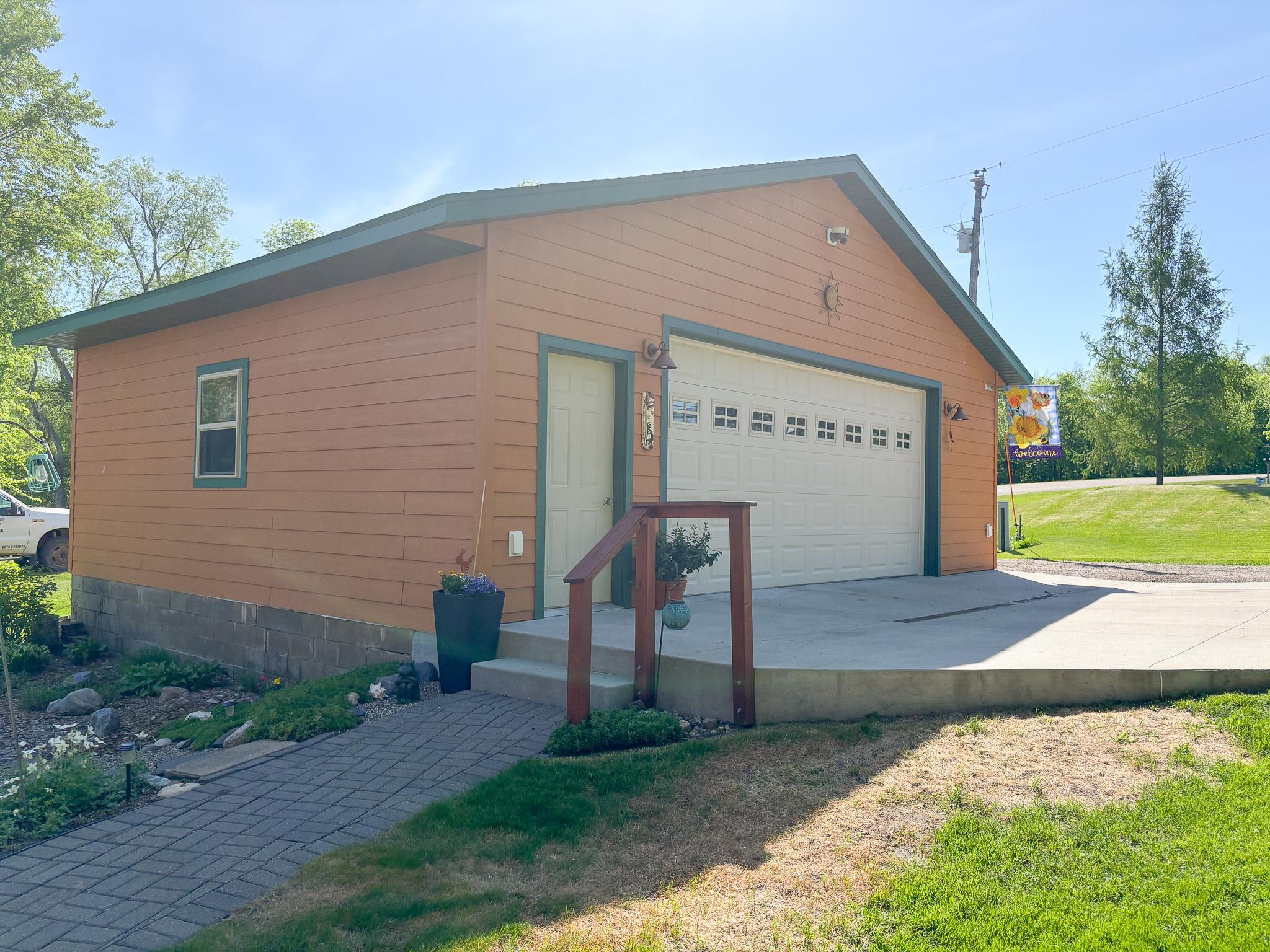 21447 Sunny Drive Property Photo 43