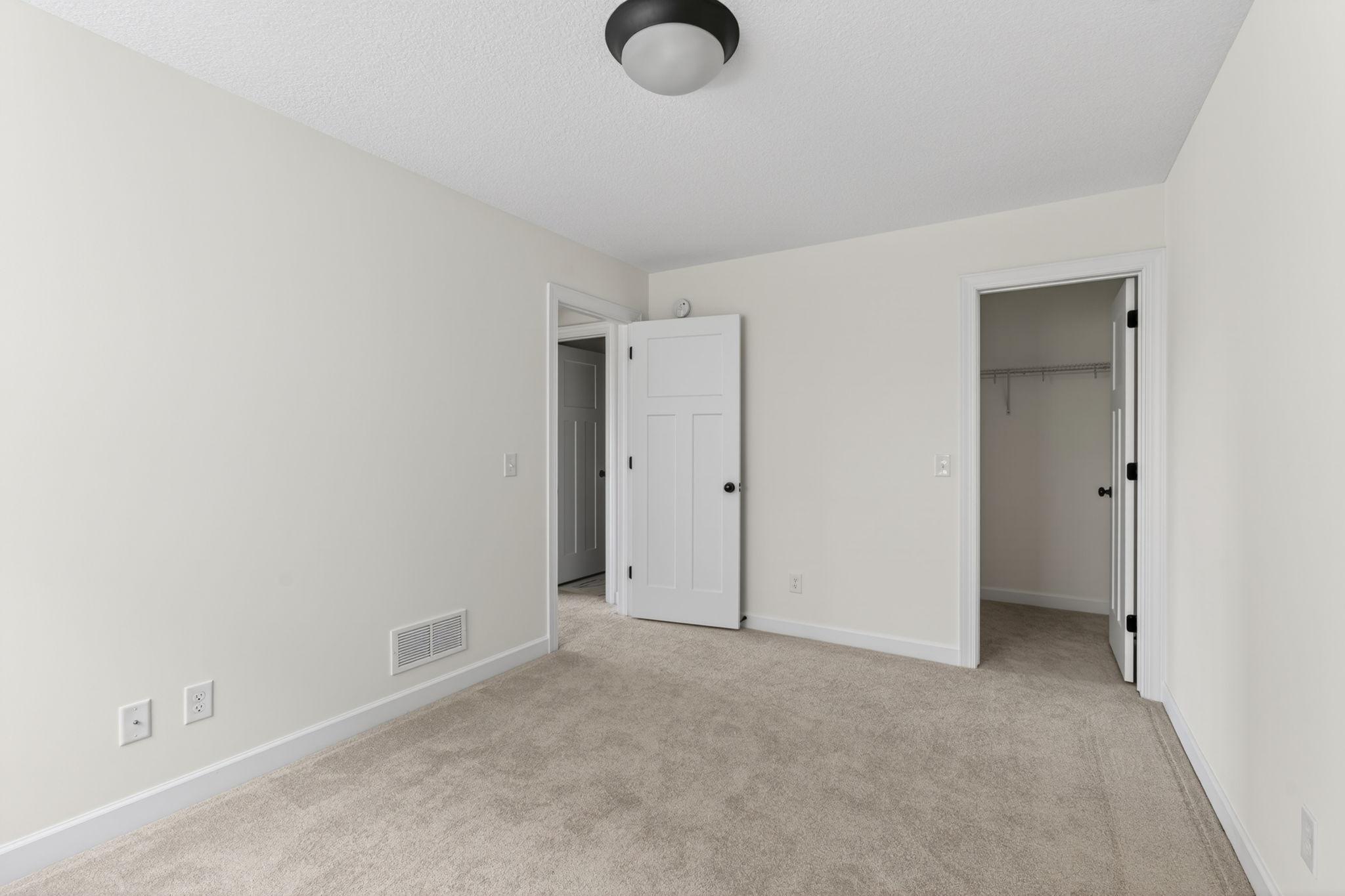 12989 Bauer Dr N Property Photo 42