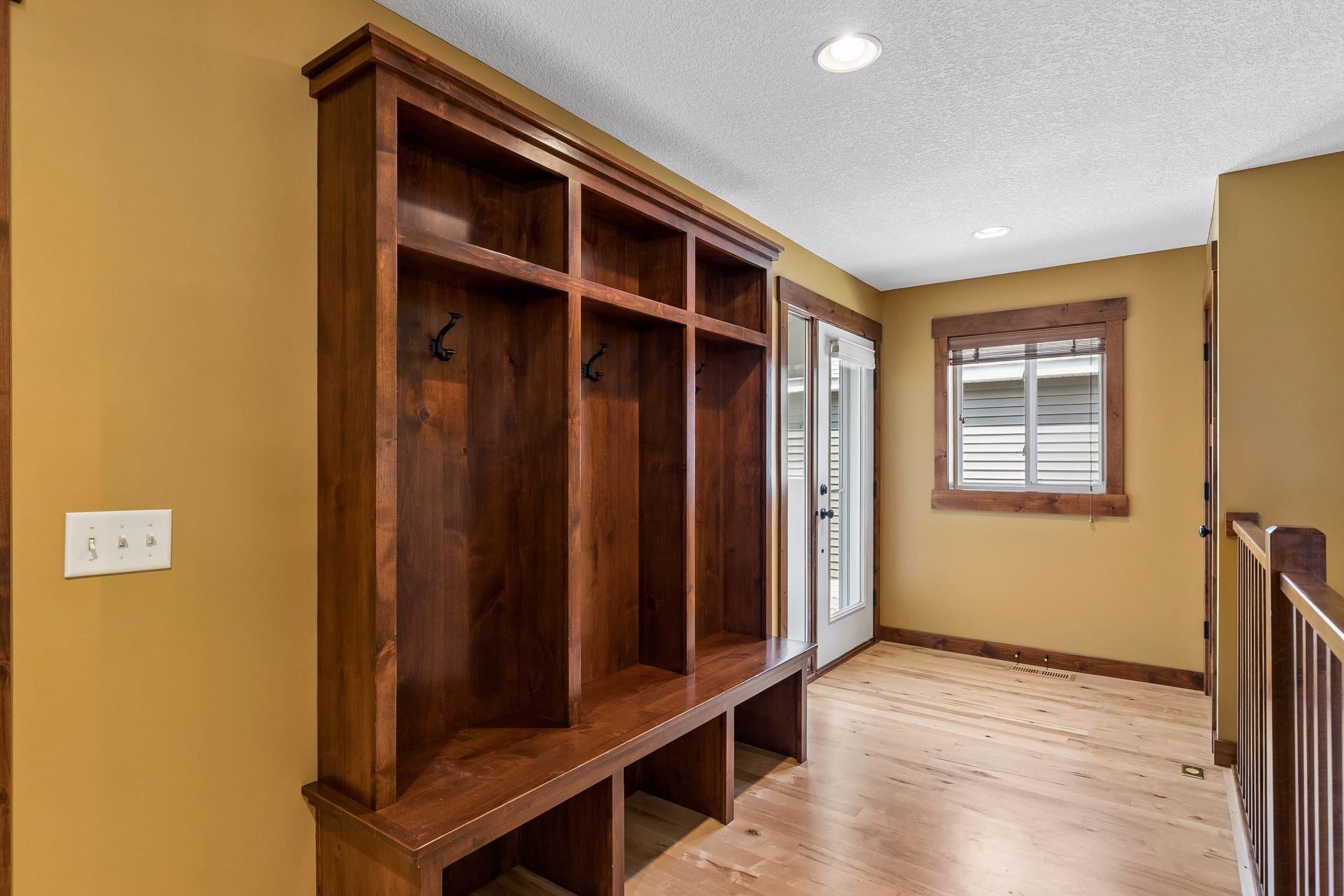 2314 Rangeview Lane Property Photo 4