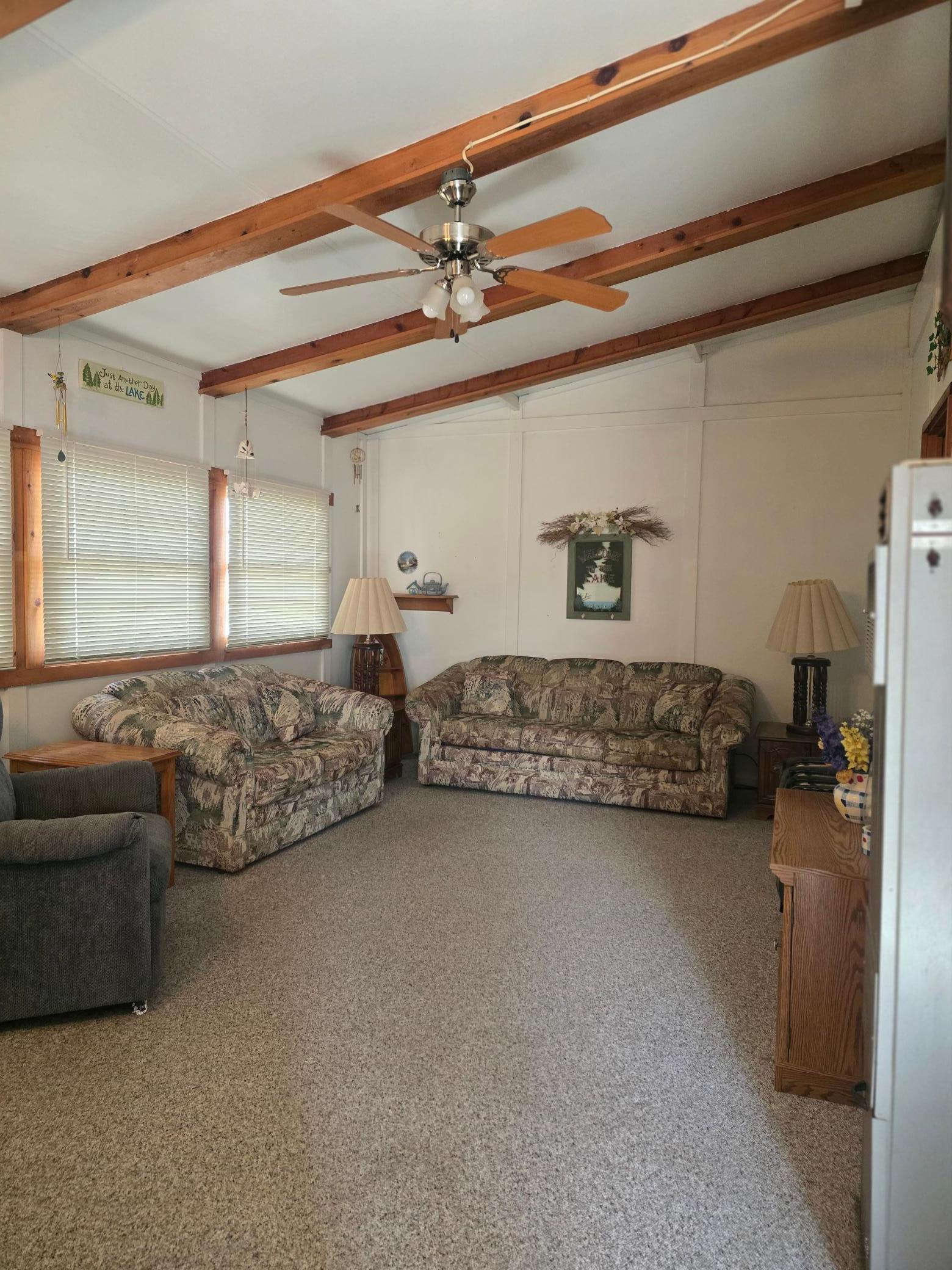 12824 Maple Street Se Property Photo 10