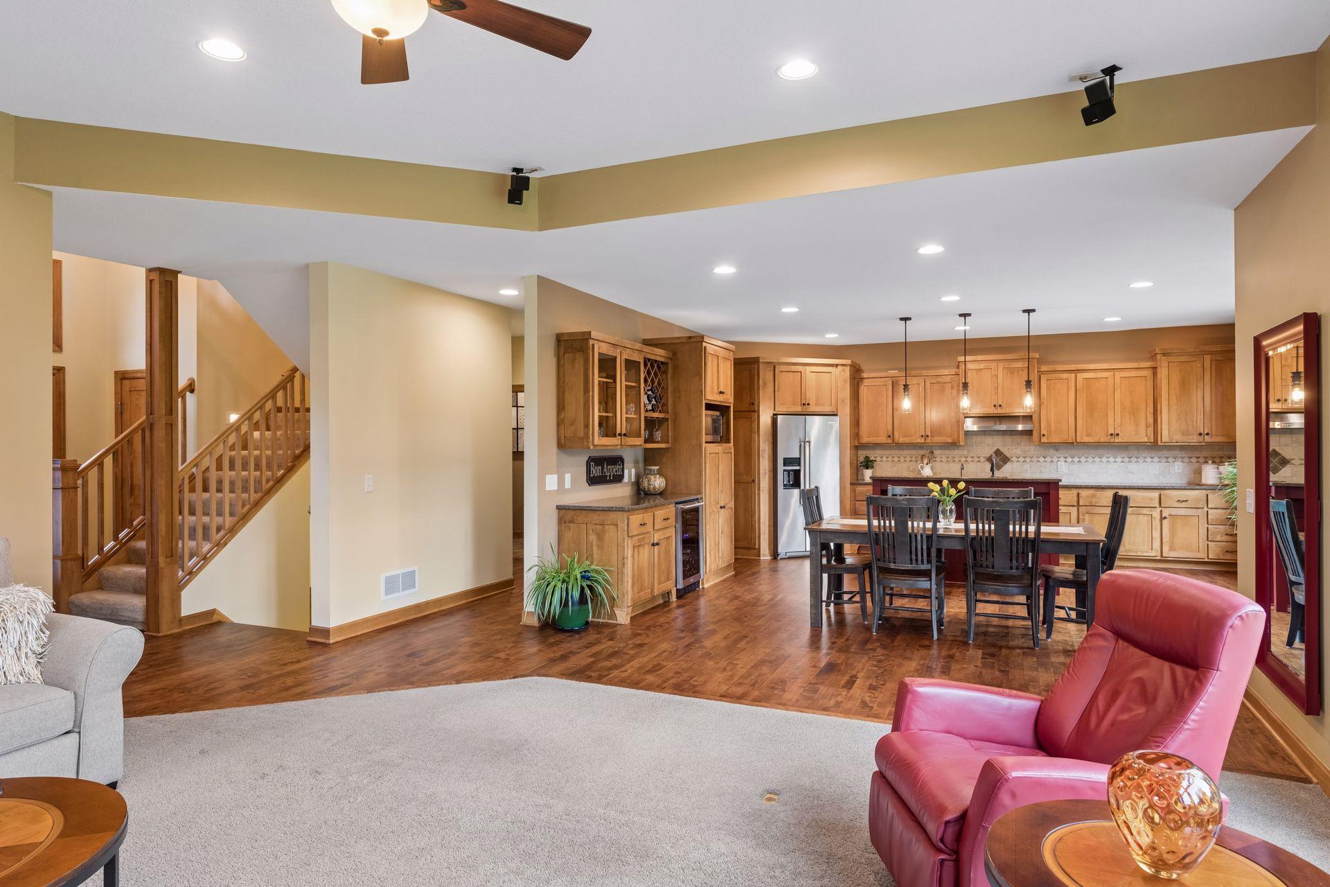 6625 Walnut Drive Property Photo 12