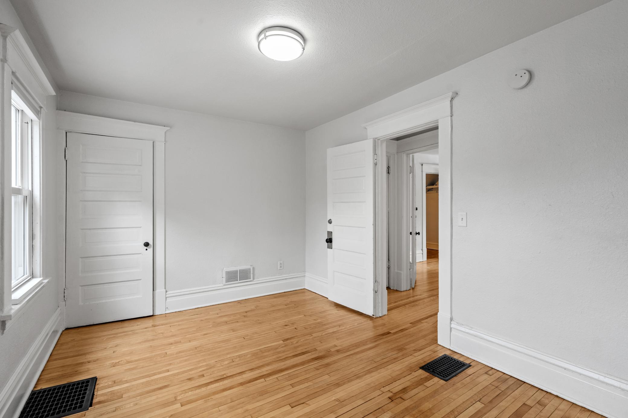 1176 14th Avenue Se Property Photo 17