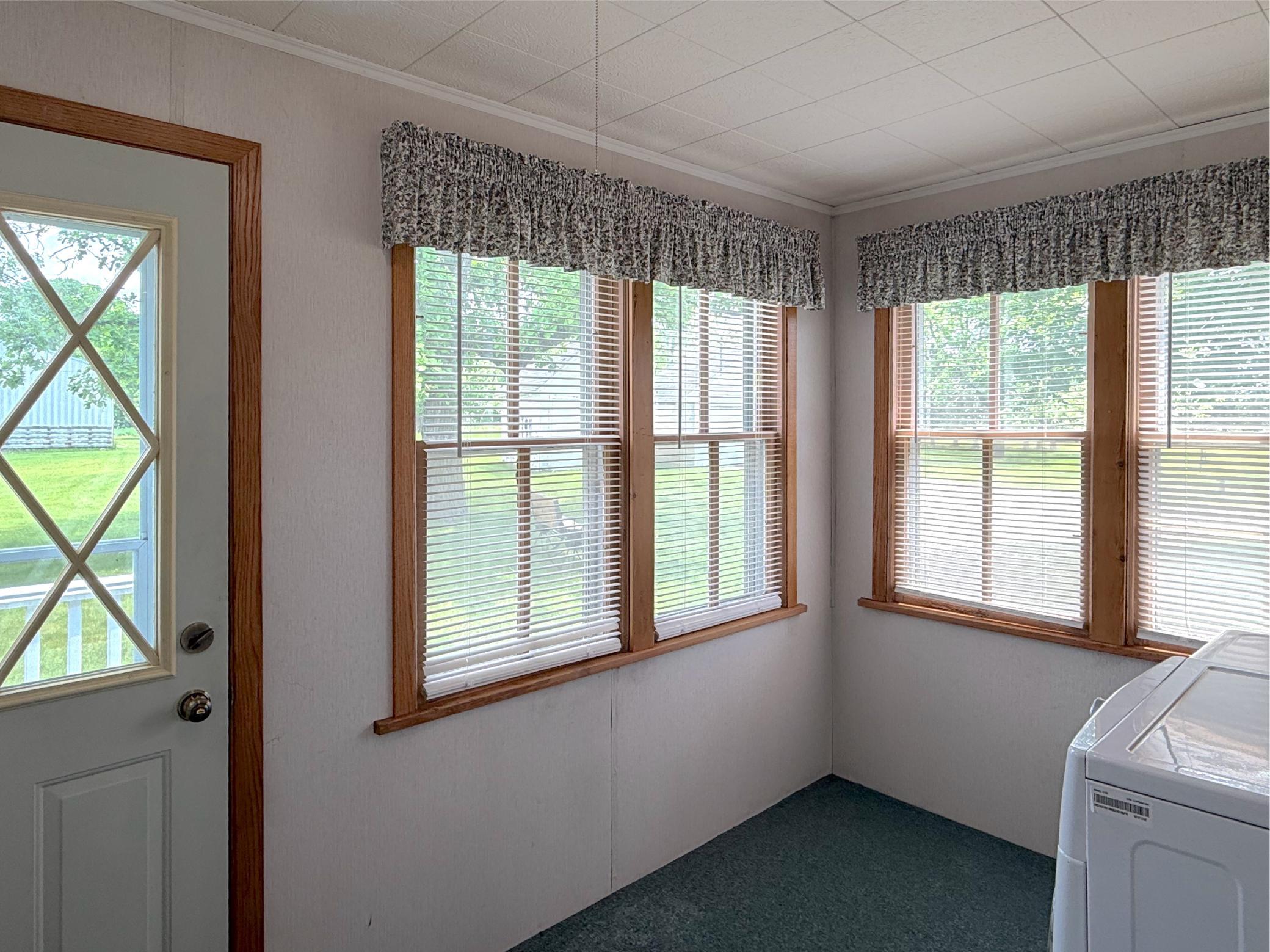 21044 County Road 75 Property Photo 11