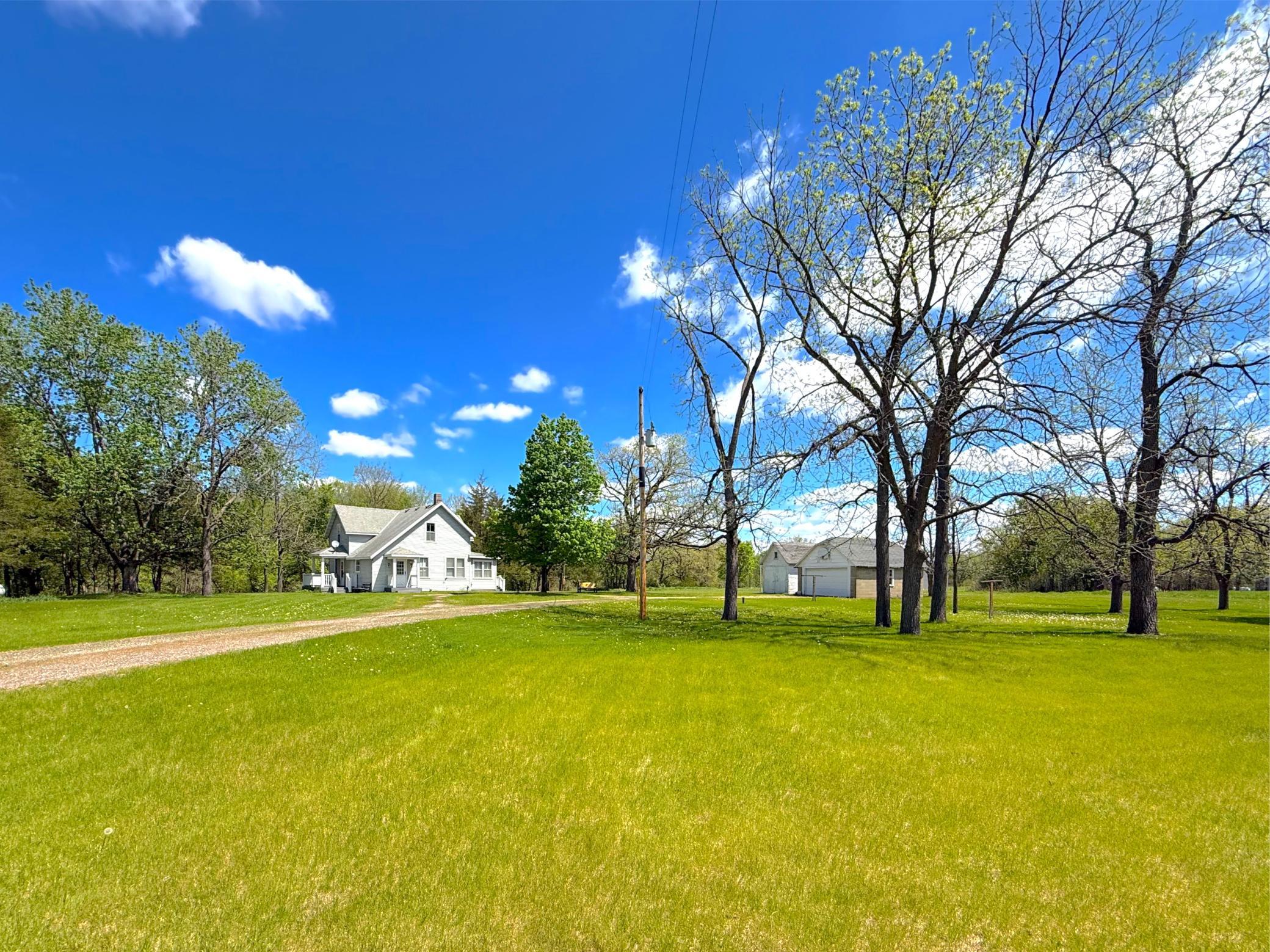 21044 County Road 75 Property Photo 49