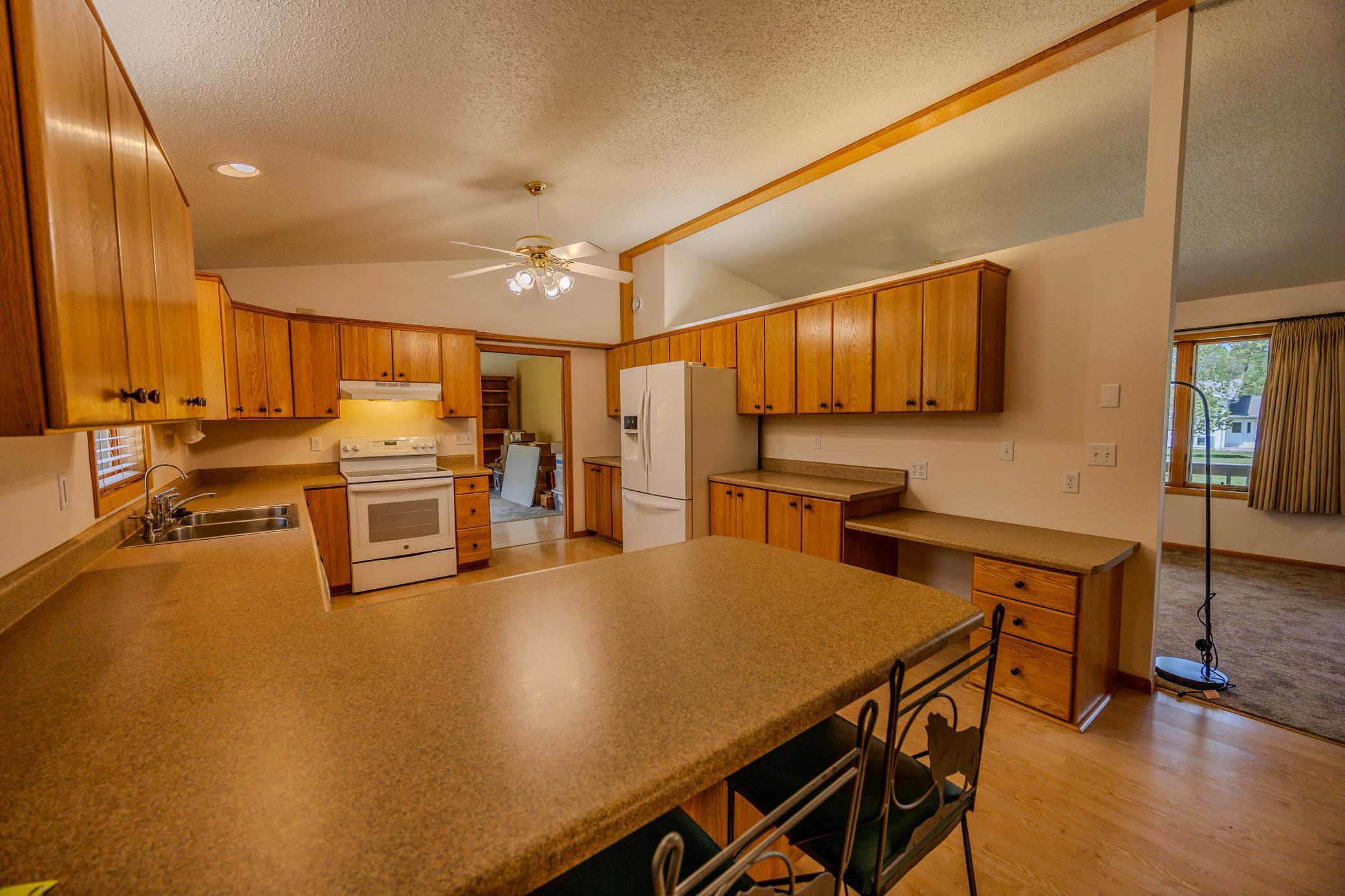 706 Forest View Avenue Property Photo 7