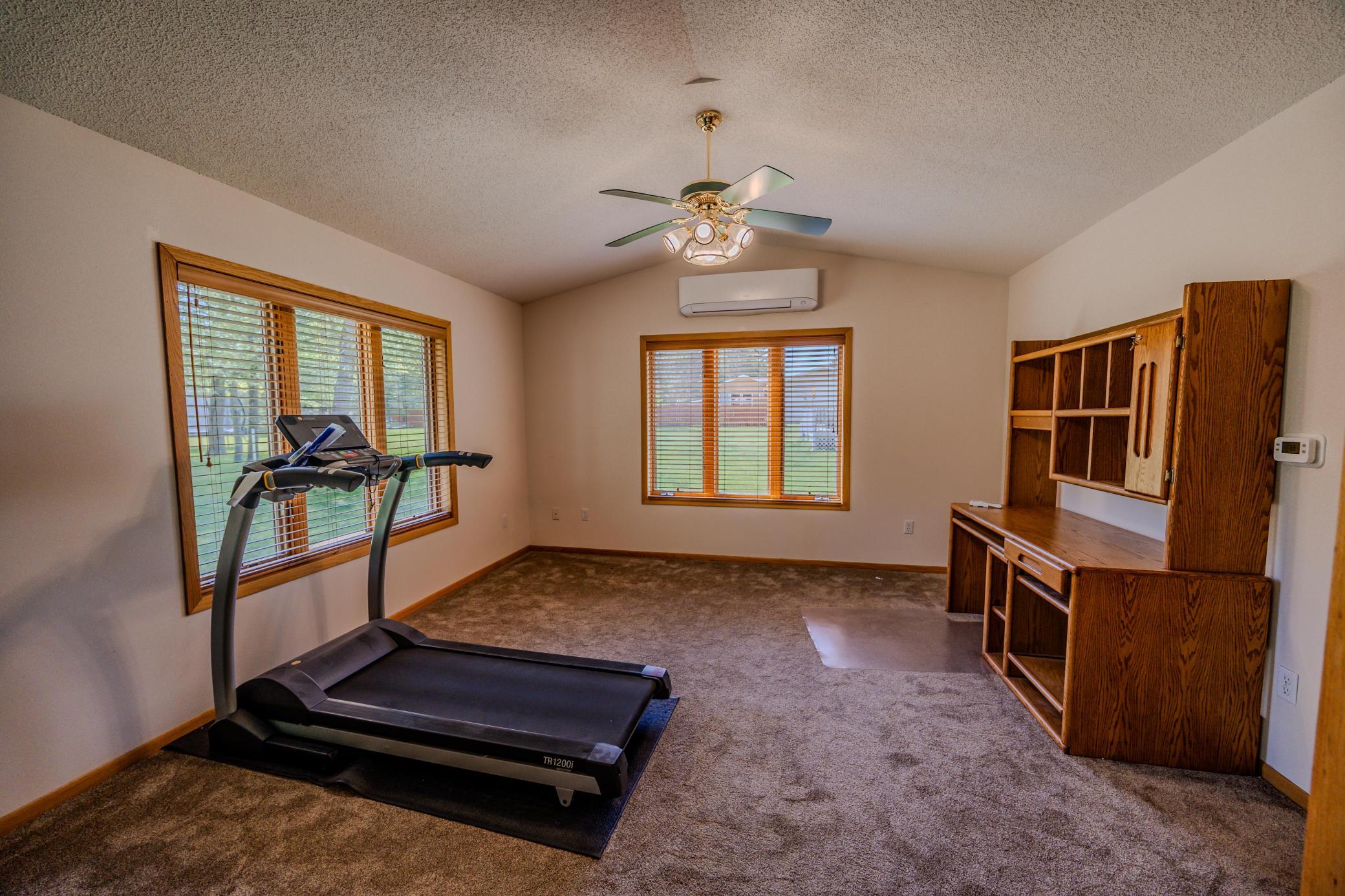 706 Forest View Avenue Property Photo 13