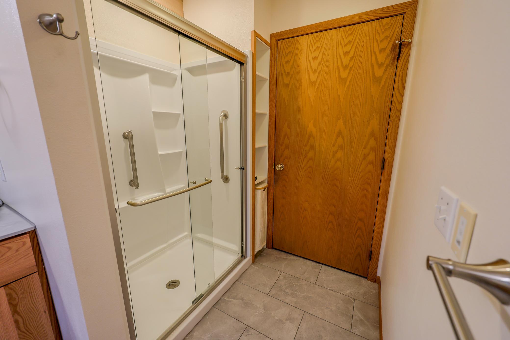 706 Forest View Avenue Property Photo 25