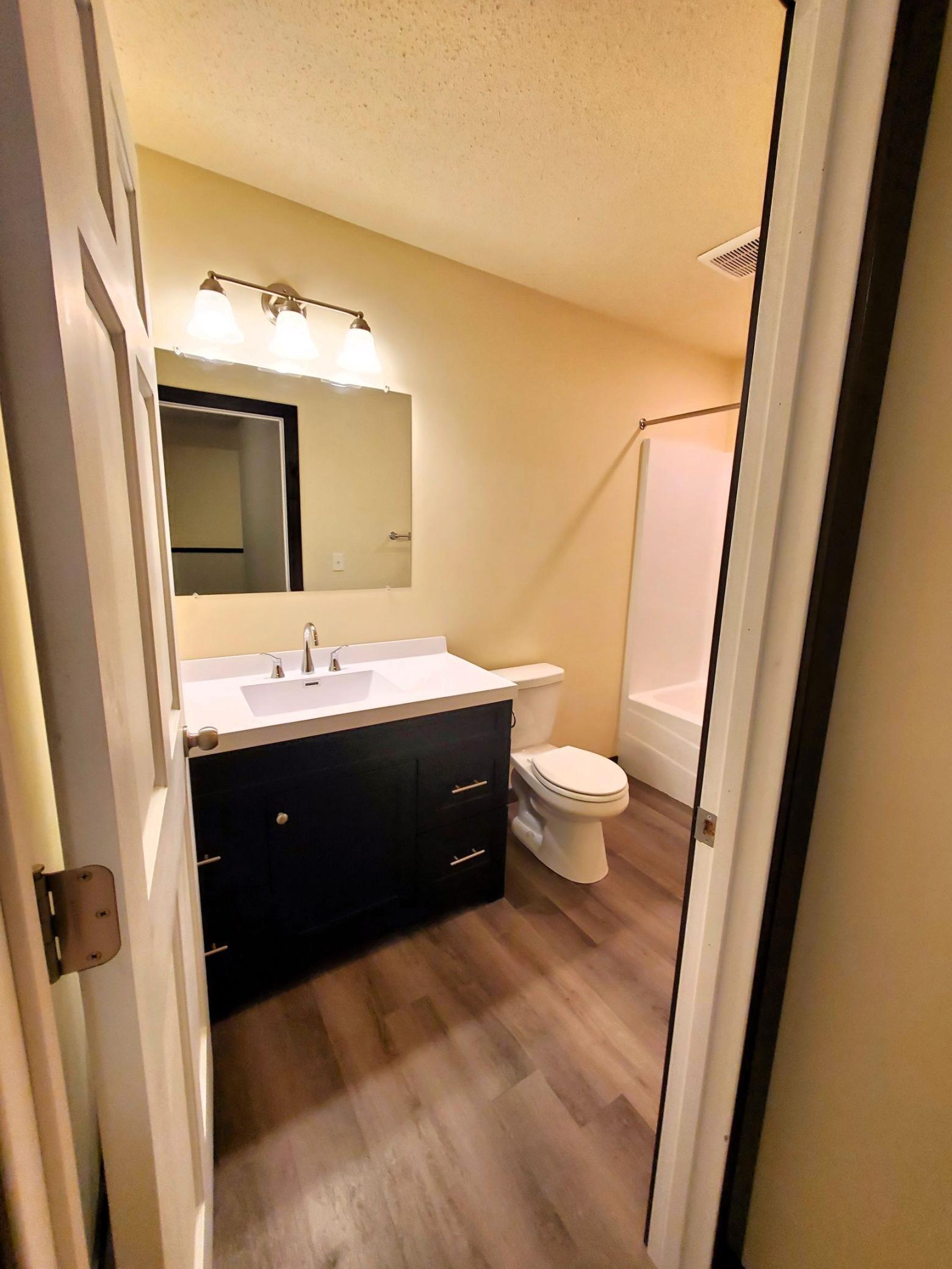 303 S Wasson Lane #c Property Photo 15