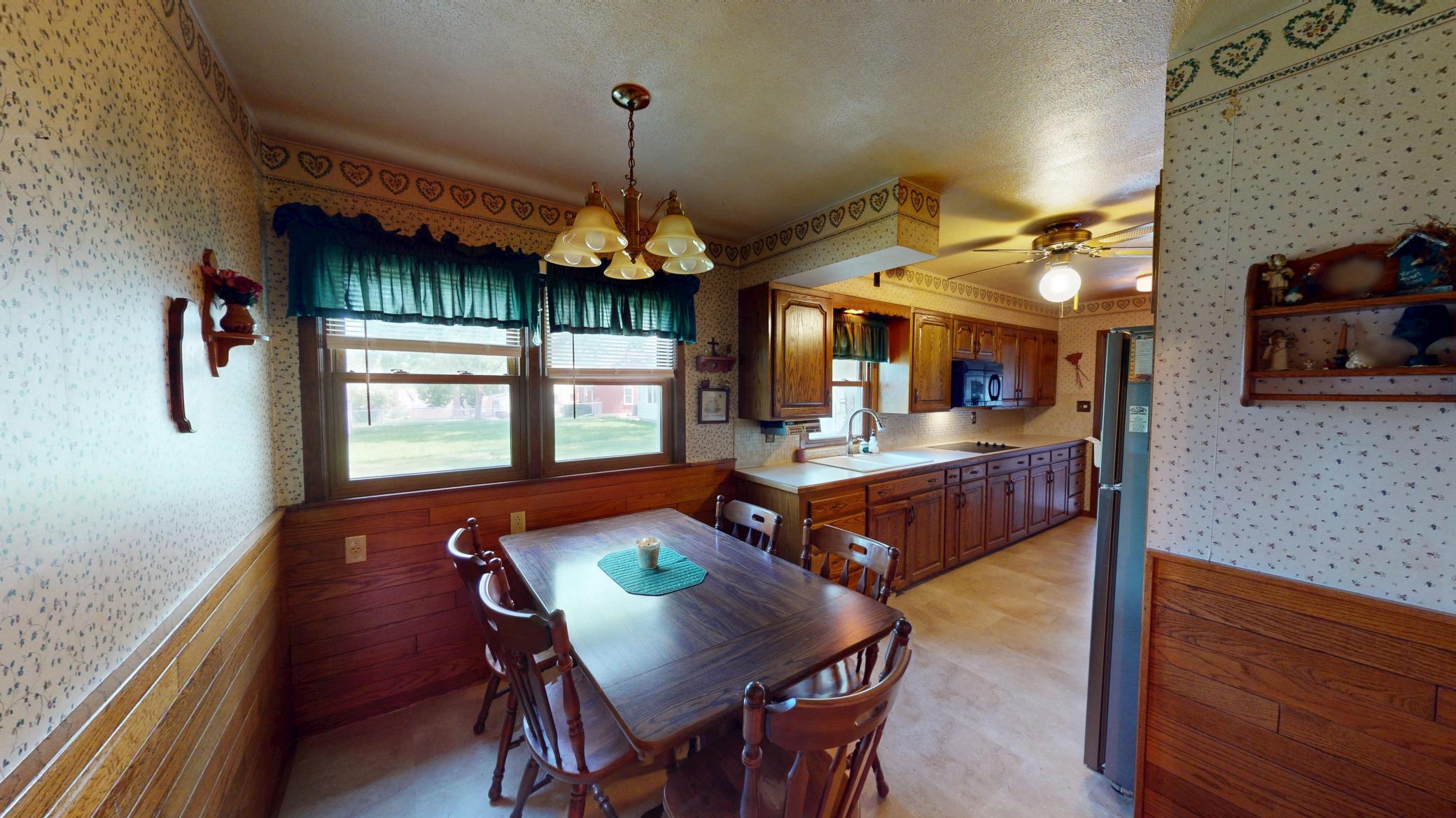 904 Clausen Avenue Property Photo 10