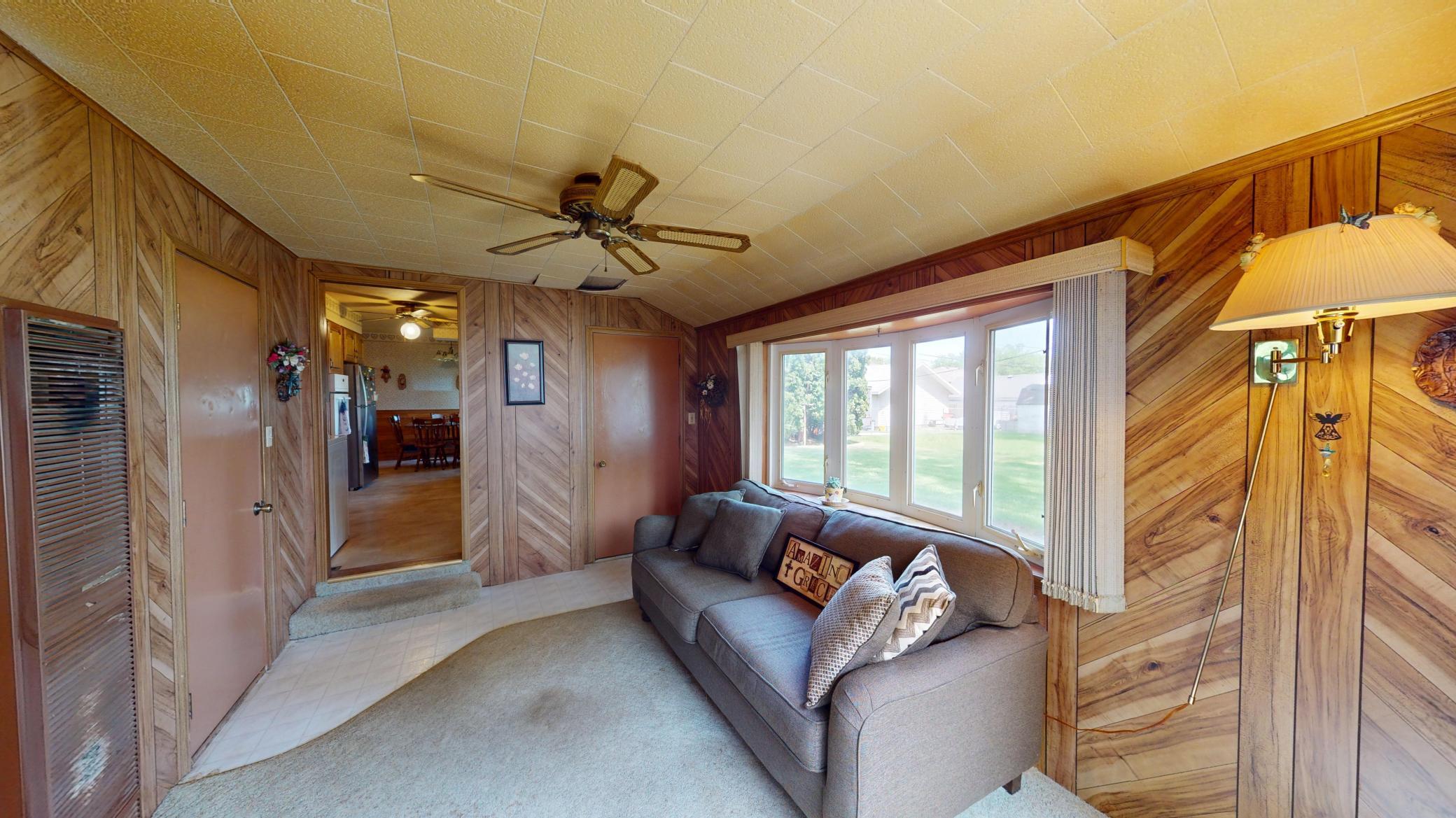 904 Clausen Avenue Property Photo 13