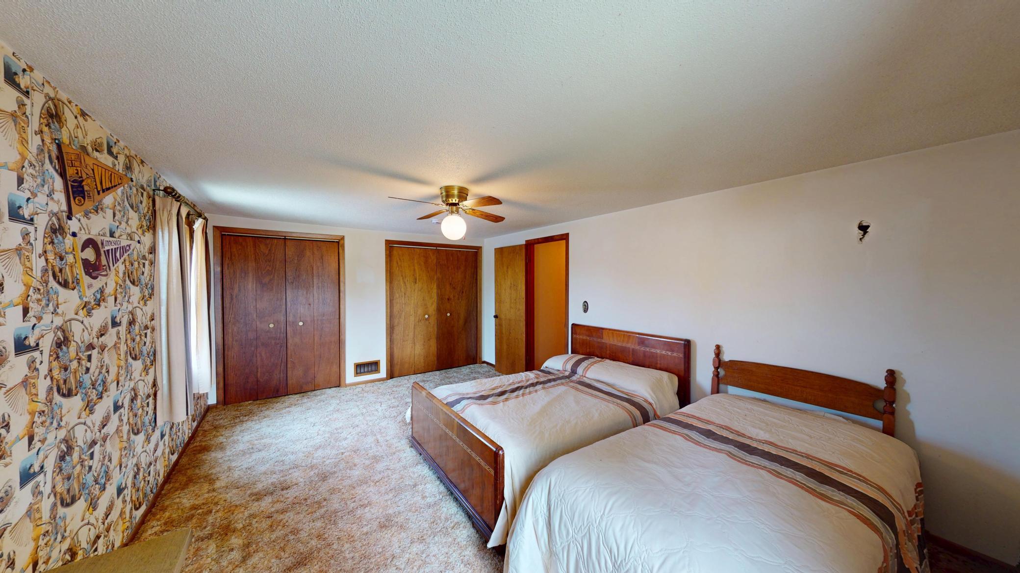 904 Clausen Avenue Property Photo 23