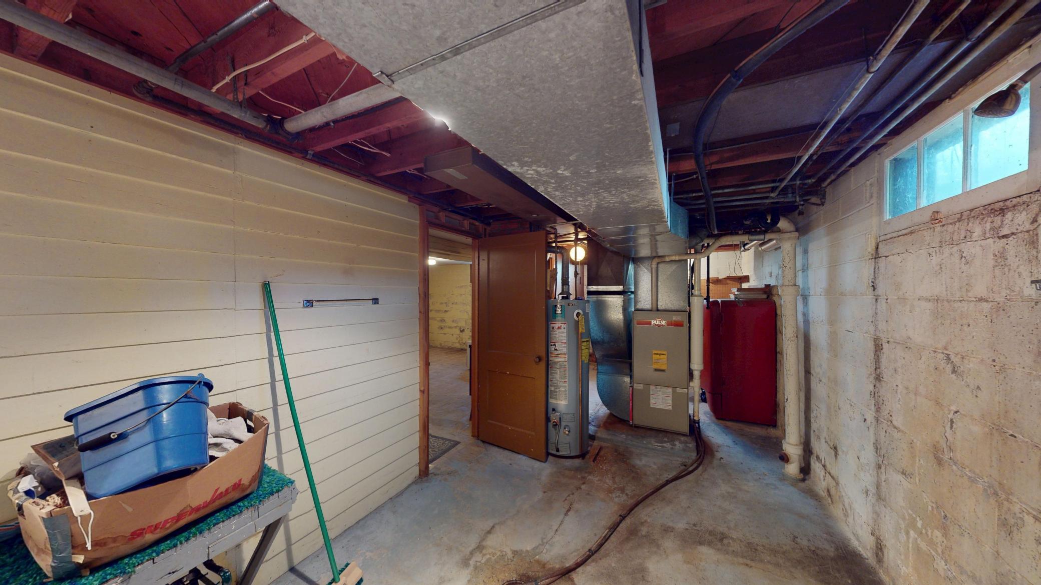 904 Clausen Avenue Property Photo 33
