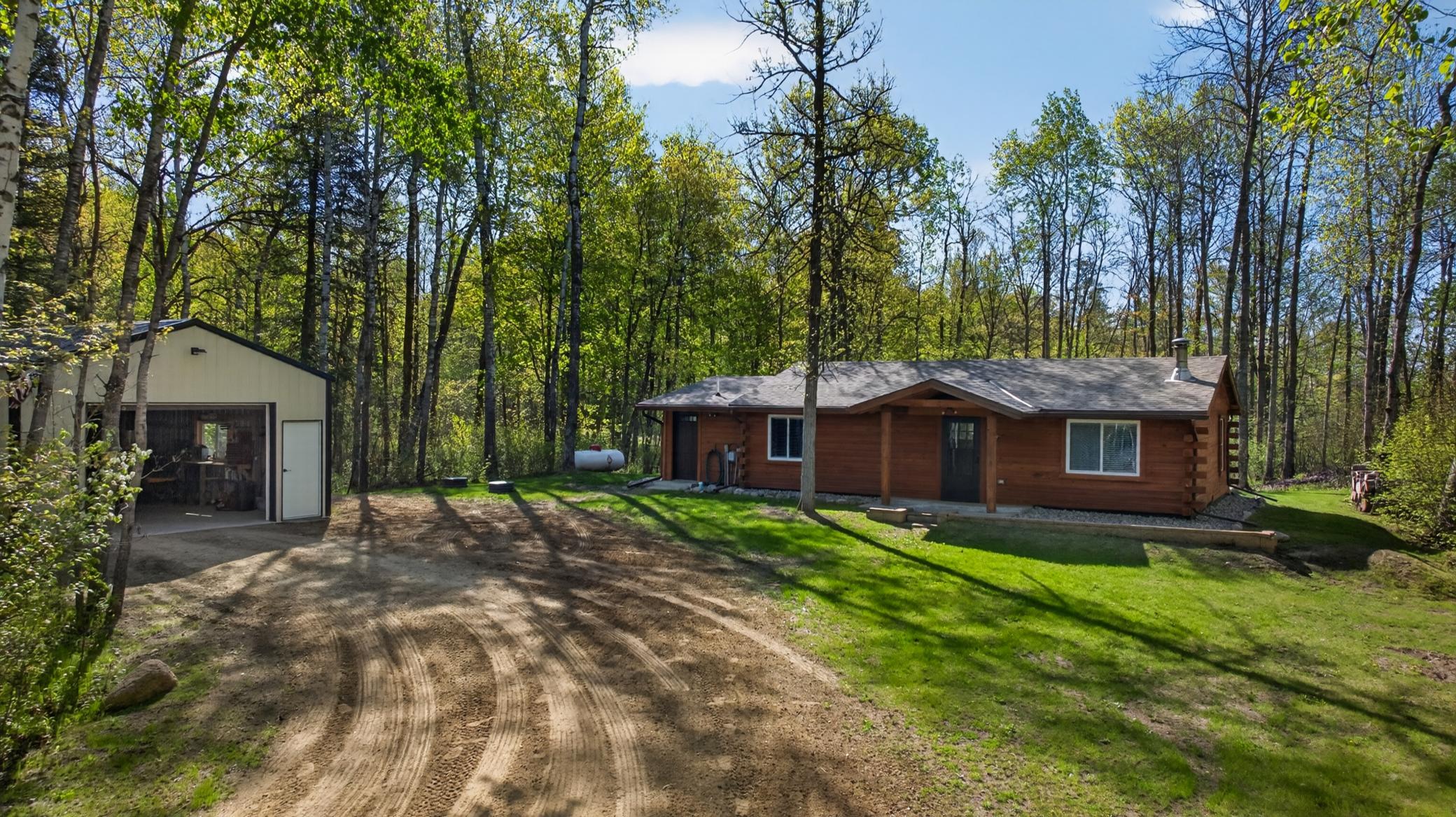 29297 Gateway Lane Property Photo 2