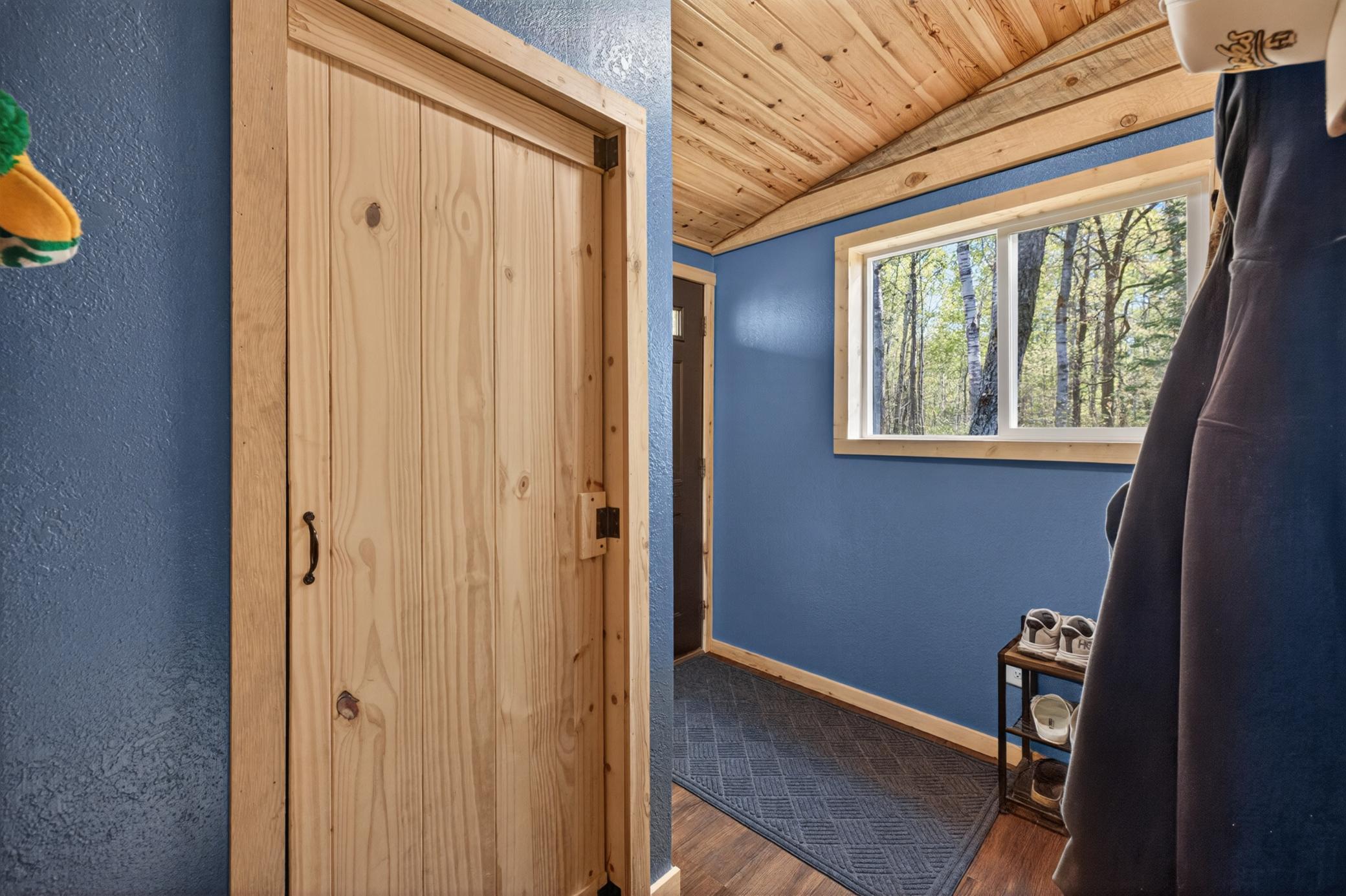 29297 Gateway Lane Property Photo 18