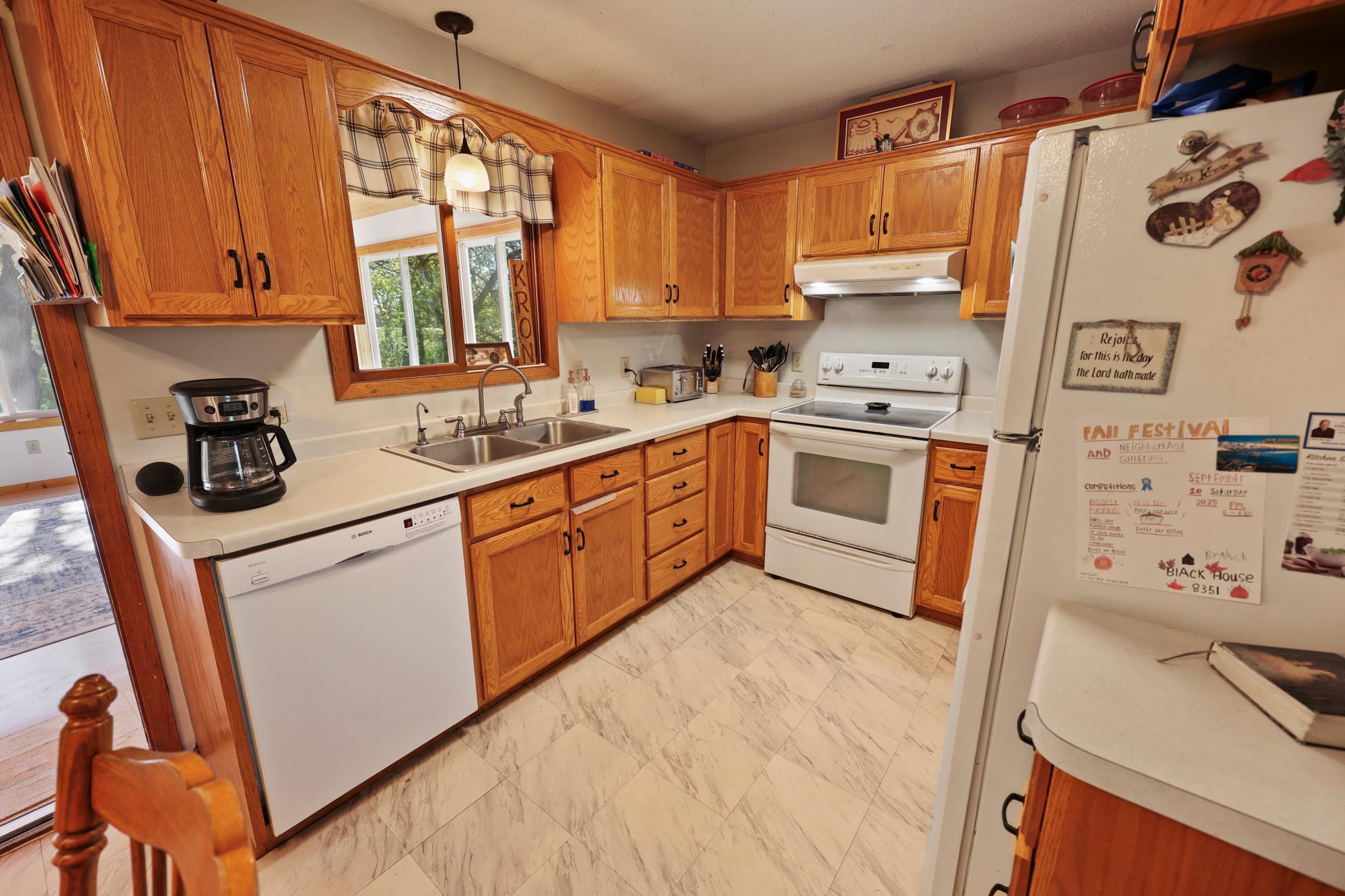 1546 Primrose Road Ne Property Photo 23