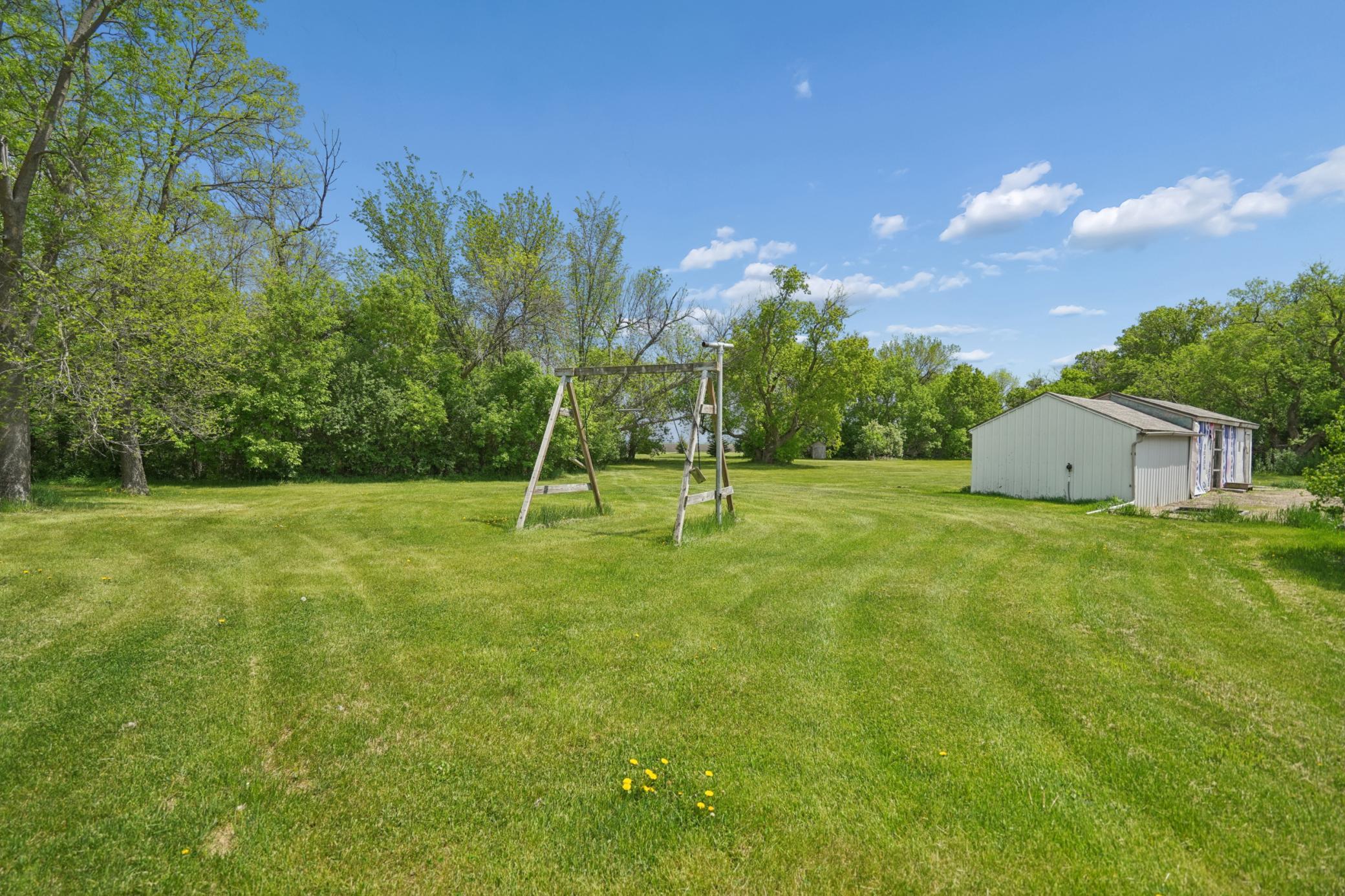5641 170th Avenue N Property Photo 6