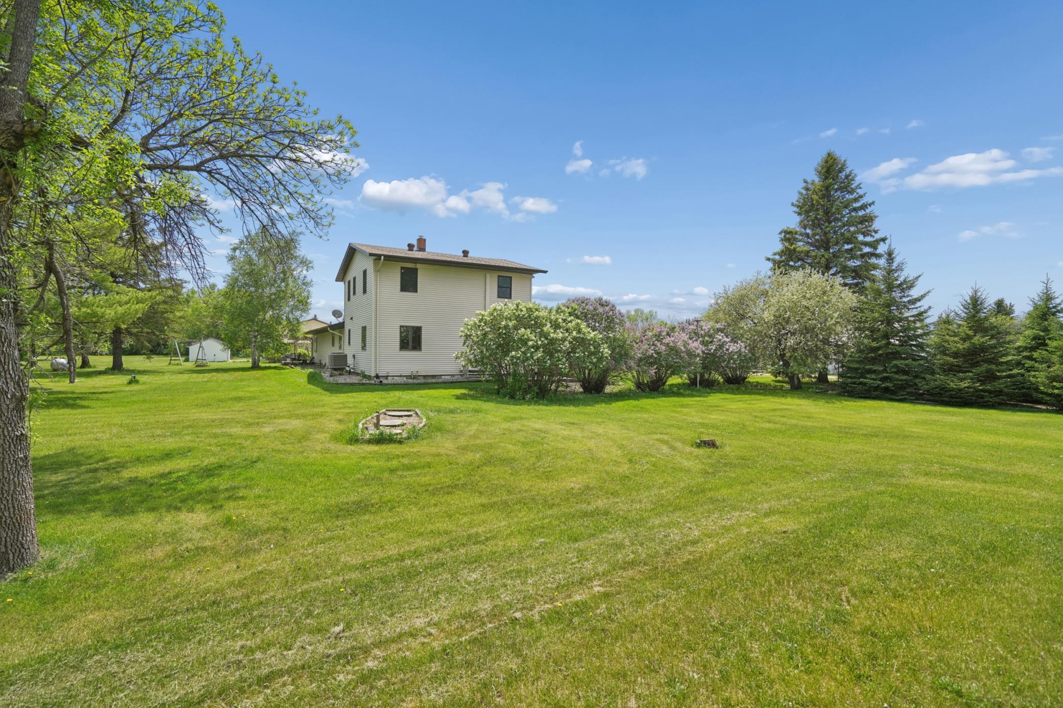 5641 170th Avenue N Property Photo 6