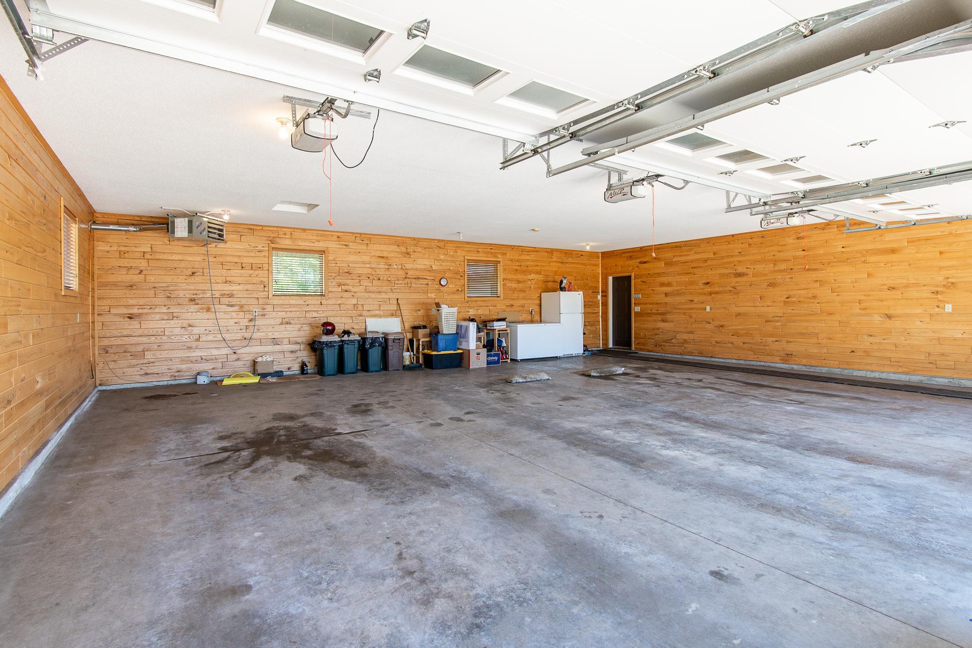 5641 170th Avenue N Property Photo 12