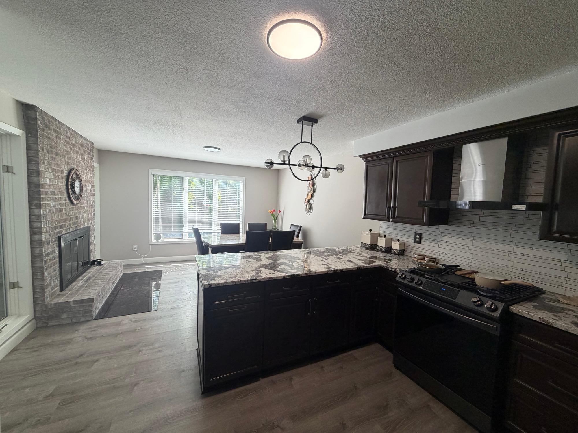 5111 Circle Down Property Photo 10