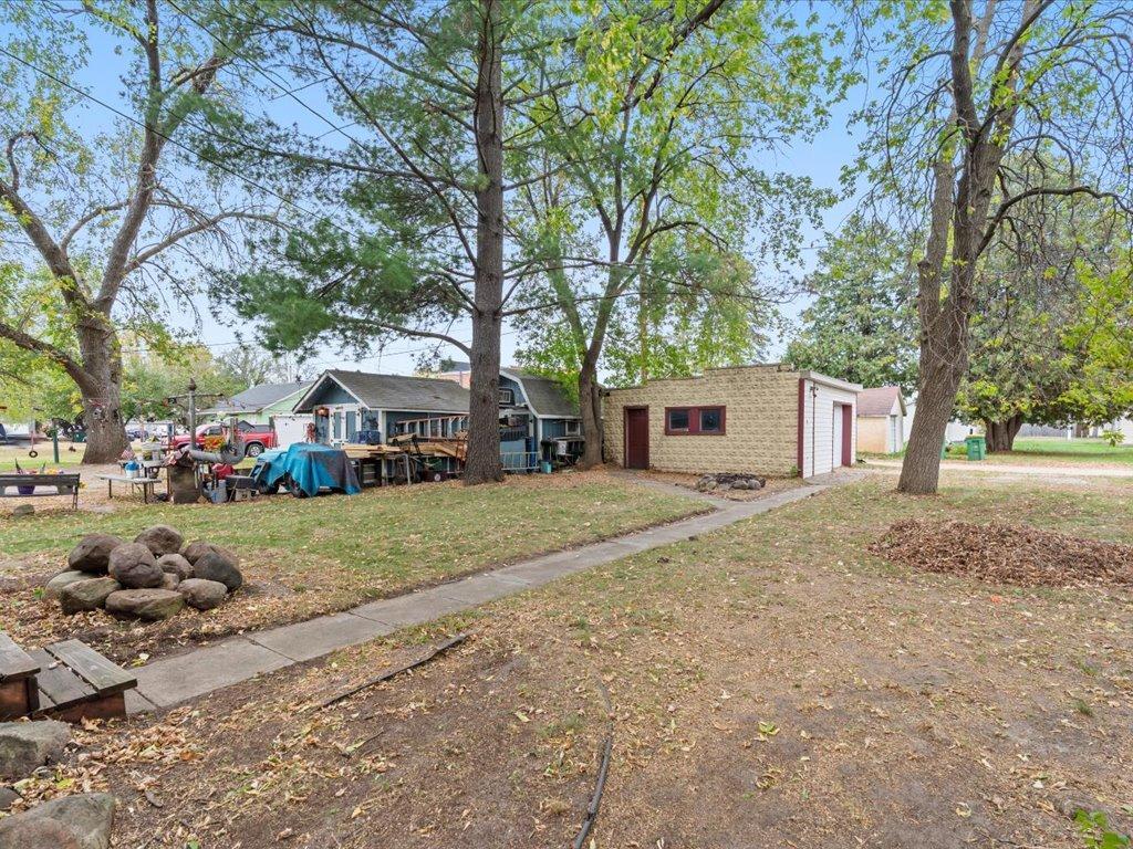 1315 Pine Street Property Photo 6