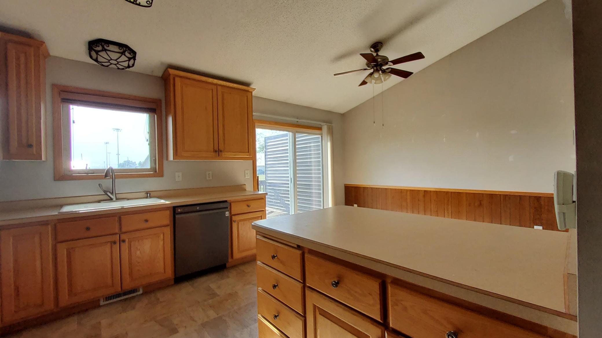 307 13th Avenue N Property Photo 8
