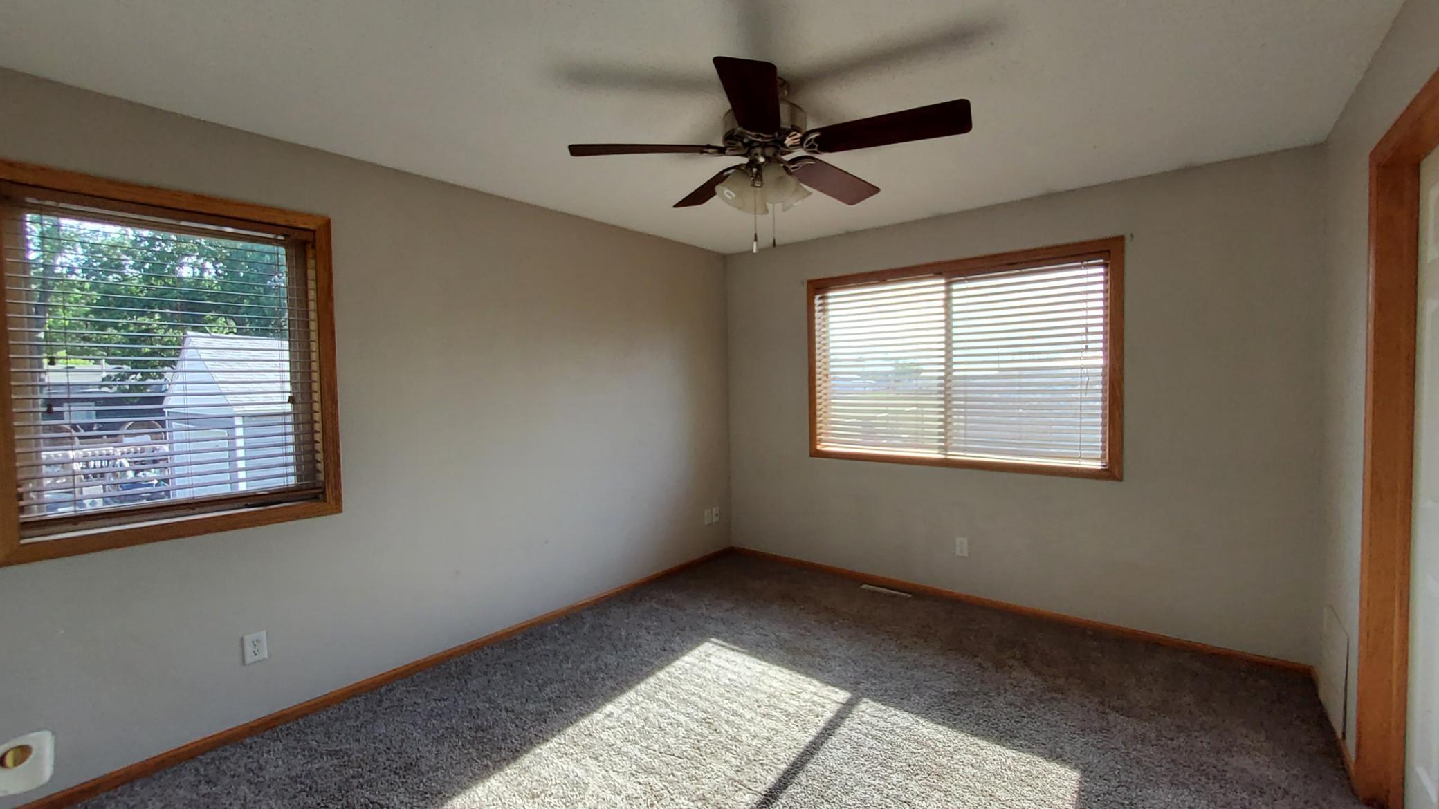307 13th Avenue N Property Photo 14