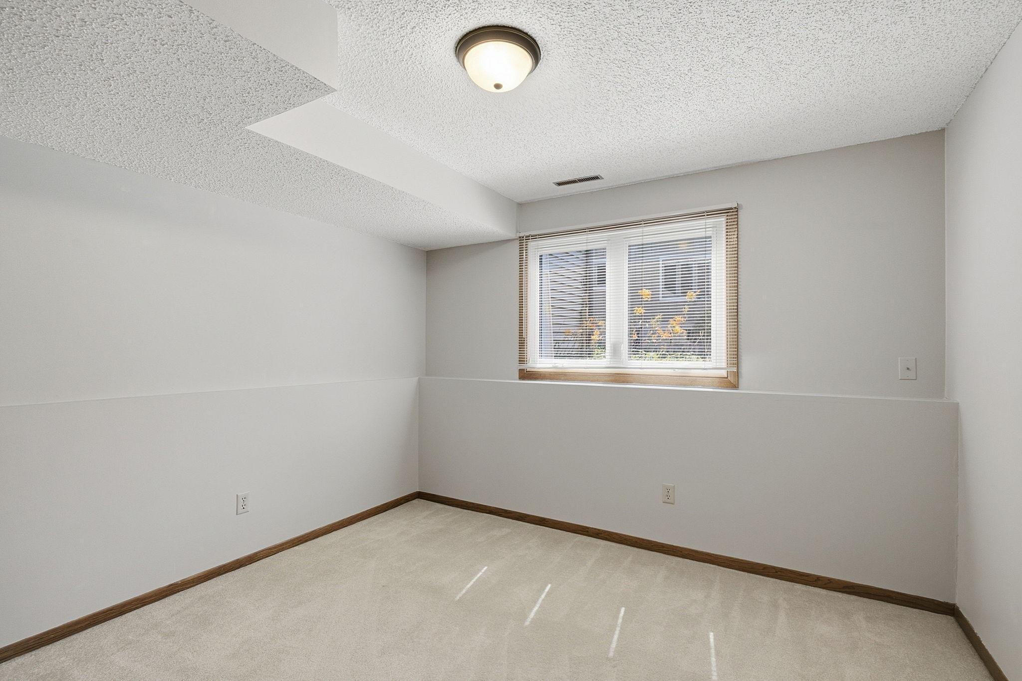 13036 Ottawa Drive Property Photo 15