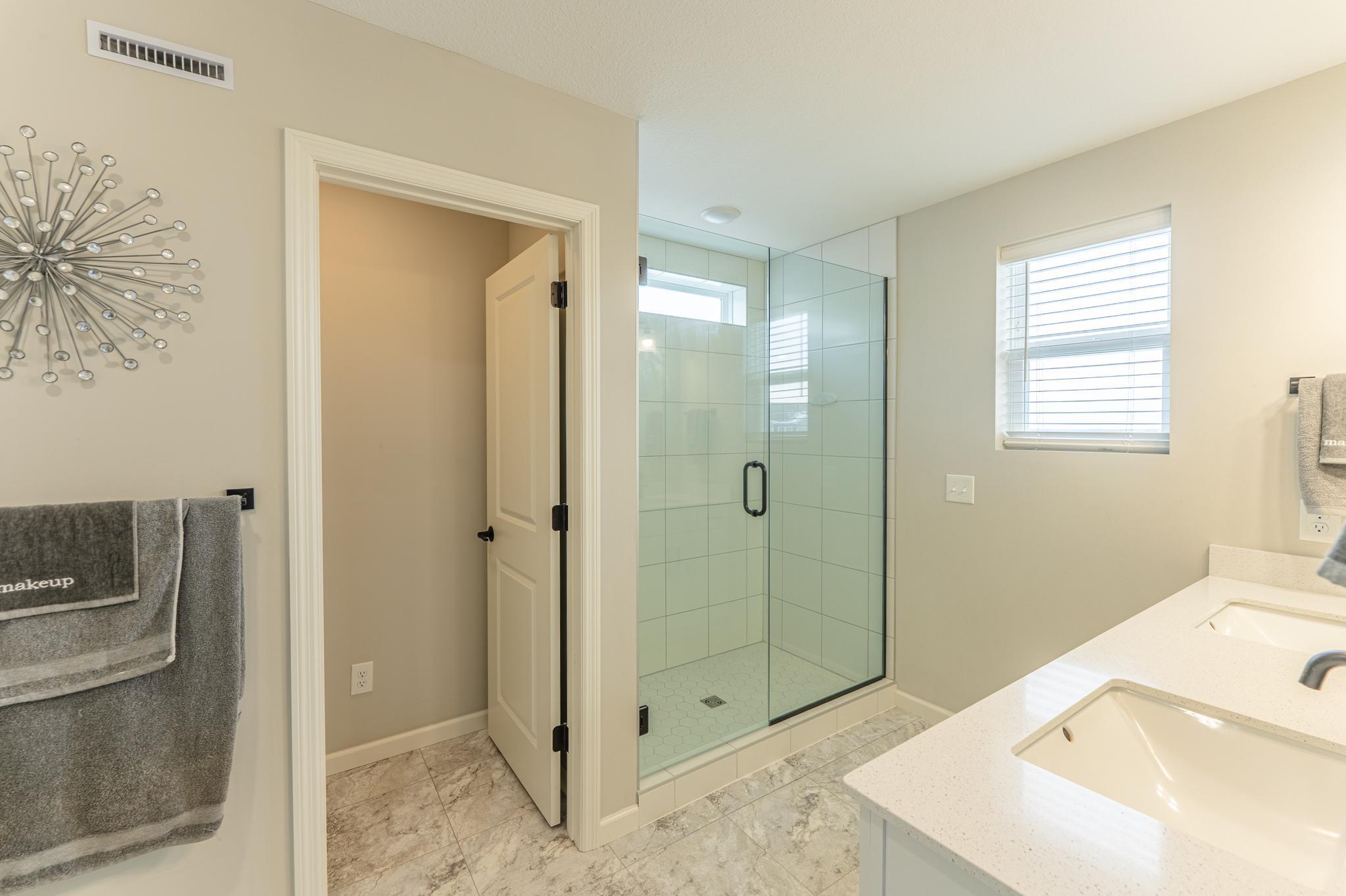 173 Junco Road N Property Photo 16