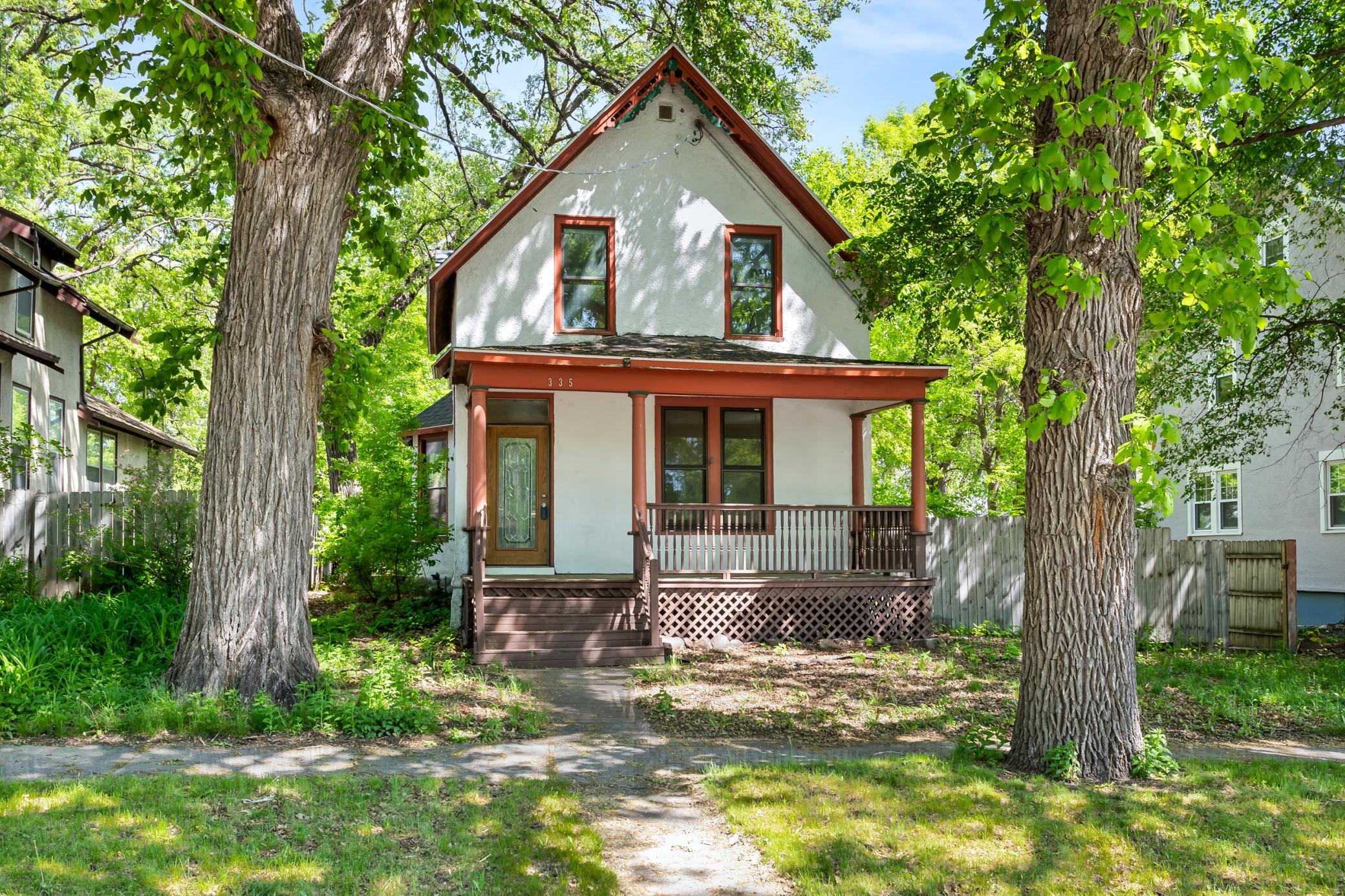 335 9th Avenue S Property Photo 1