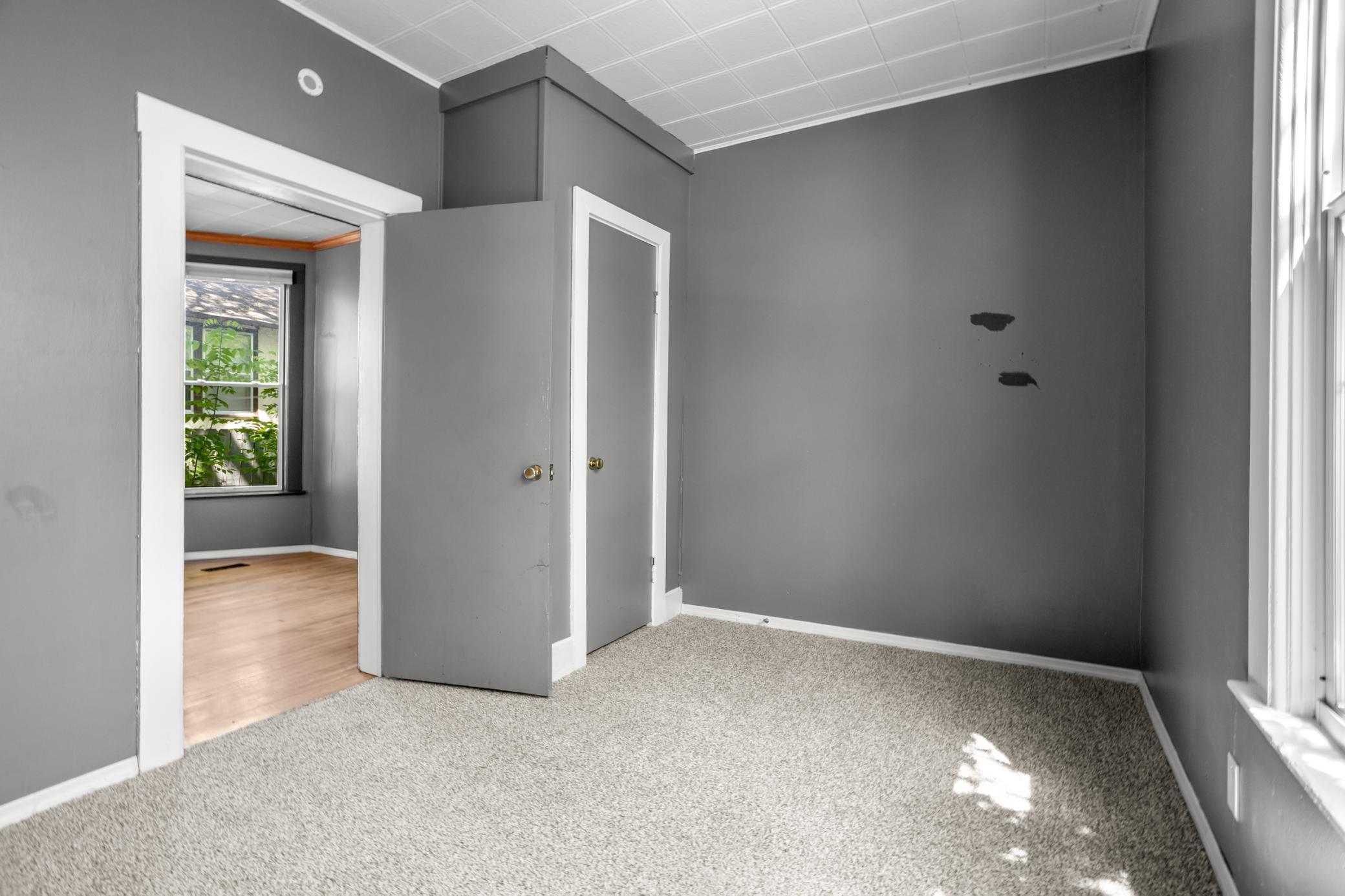 335 9th Avenue S Property Photo 13