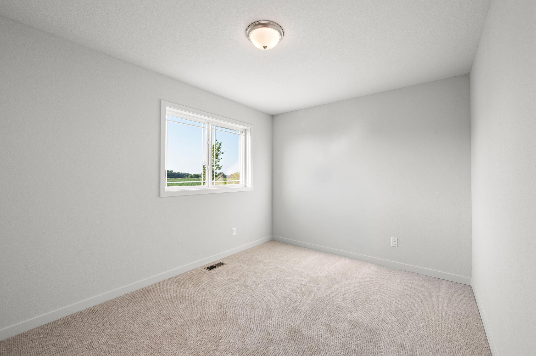 2145 Eagle Street Property Photo 14