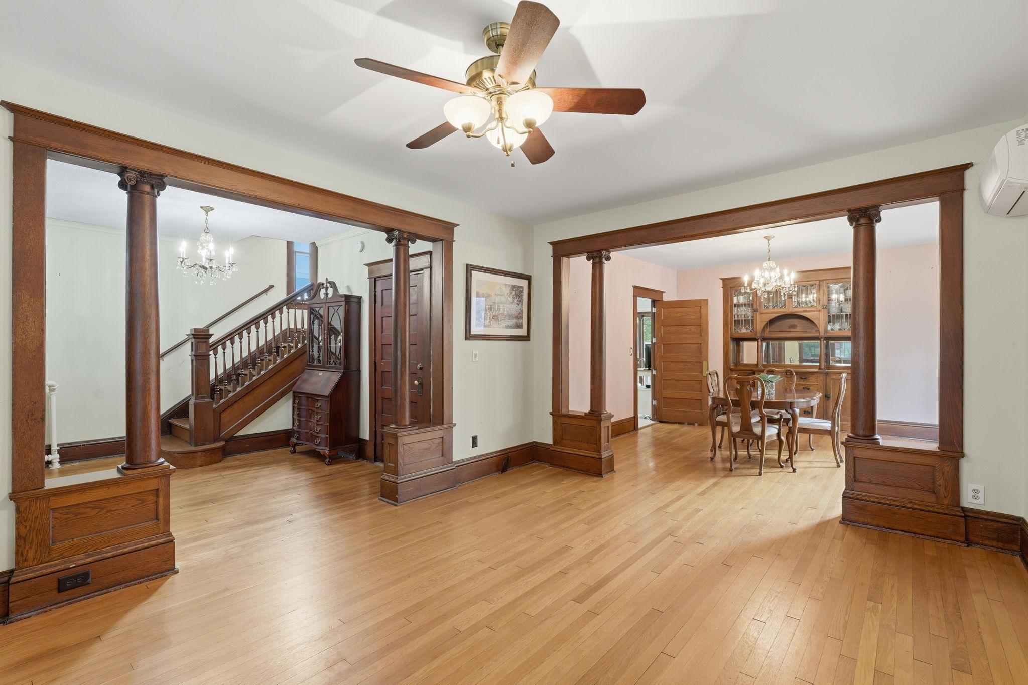 2016 Laurel Avenue Property Photo 4