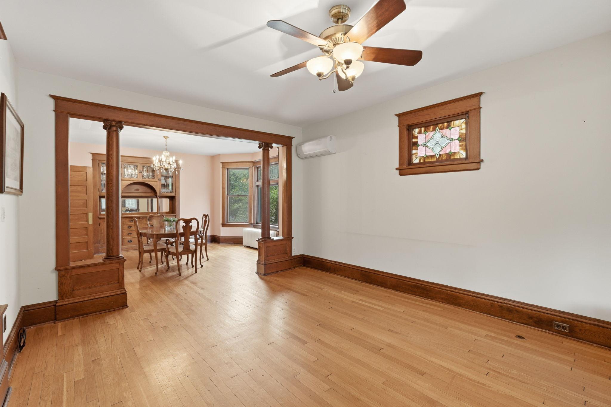 2016 Laurel Avenue Property Photo 6