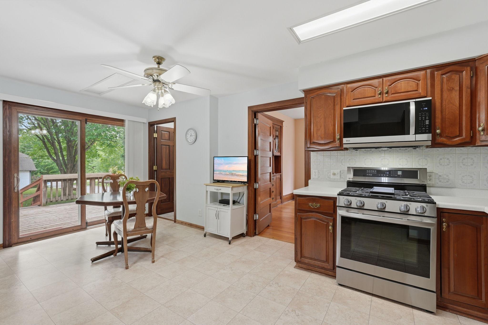 2016 Laurel Avenue Property Photo 10