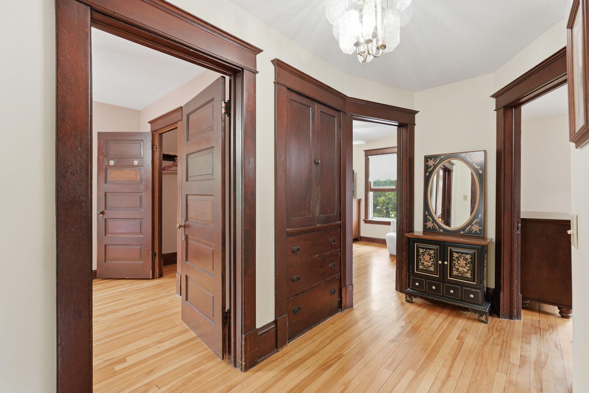 2016 Laurel Avenue Property Photo 13