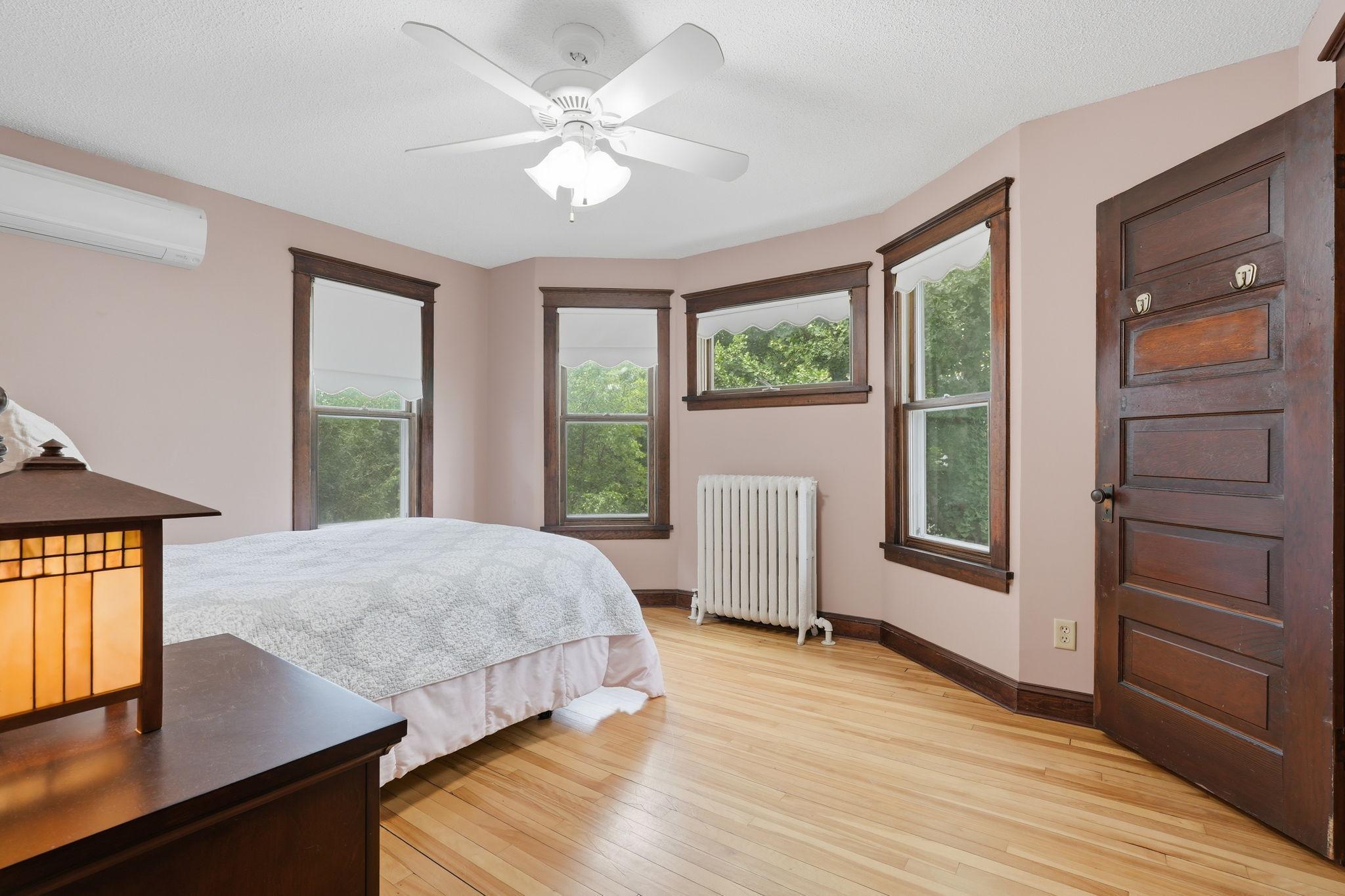 2016 Laurel Avenue Property Photo 14