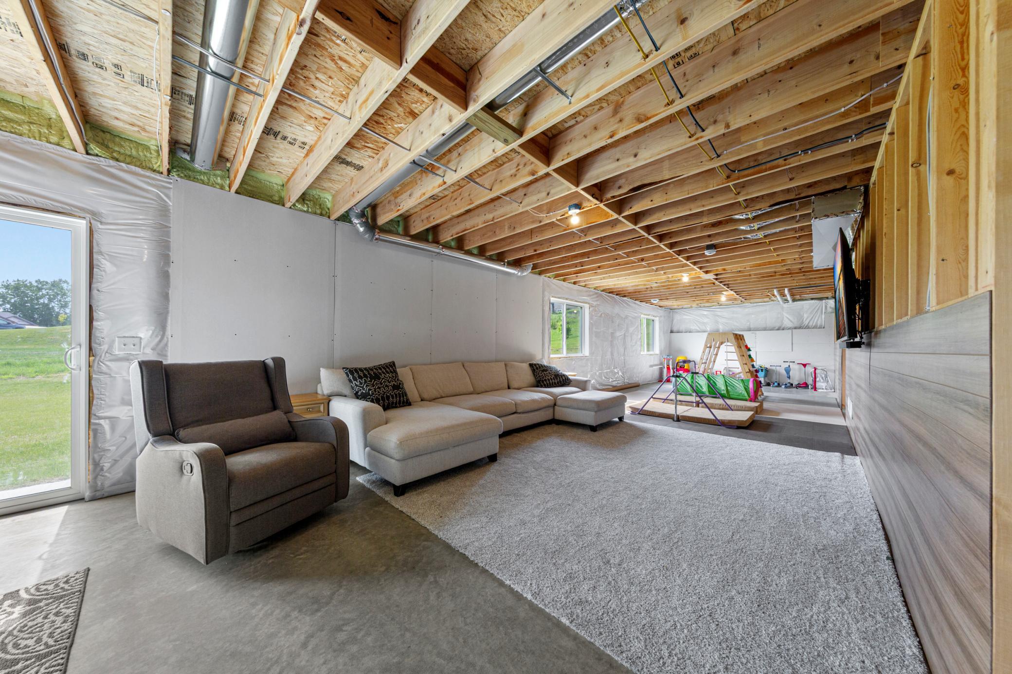 3 Lynae Circle Property Photo 35