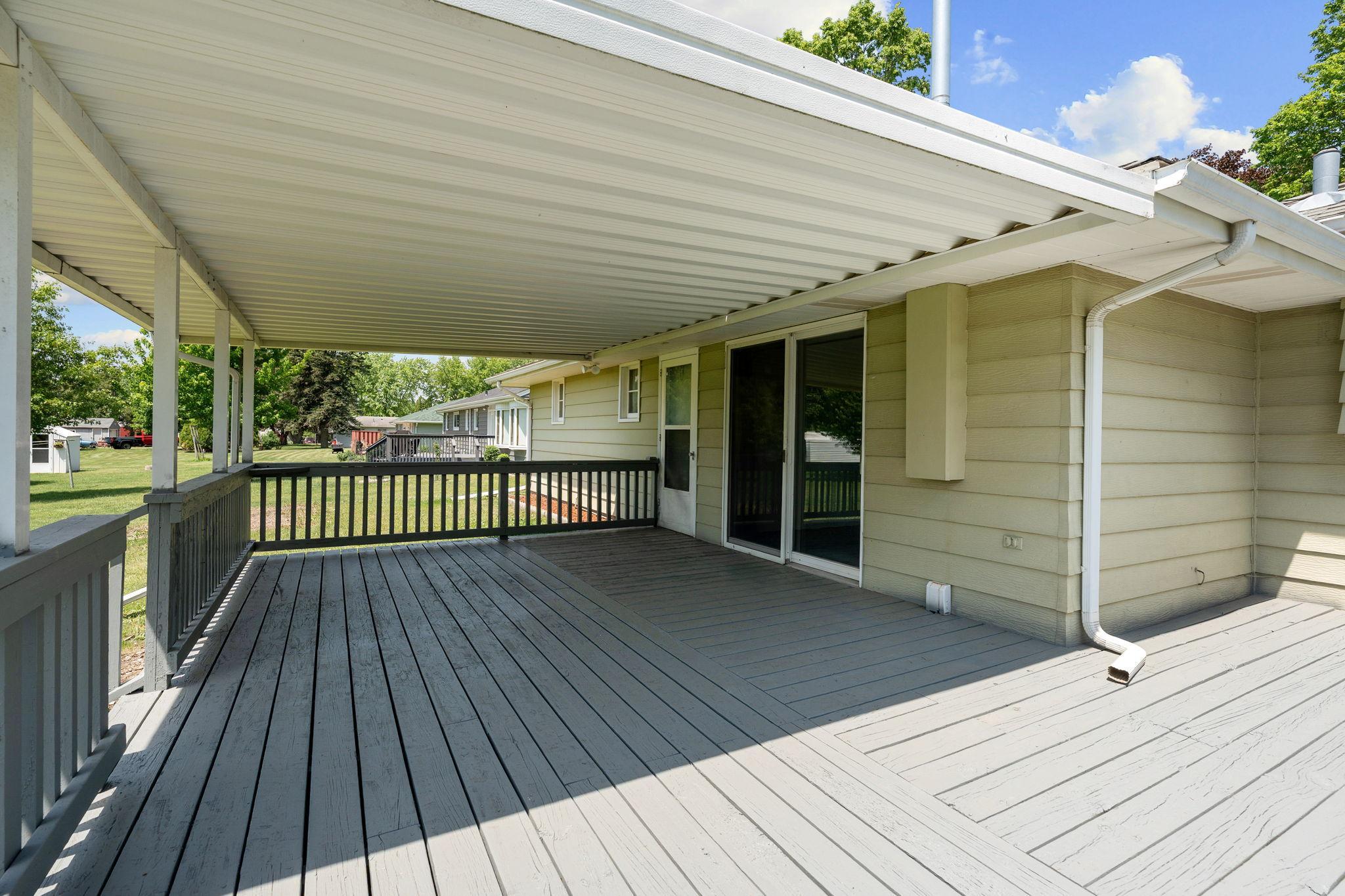58413 220th Street Property Photo 7
